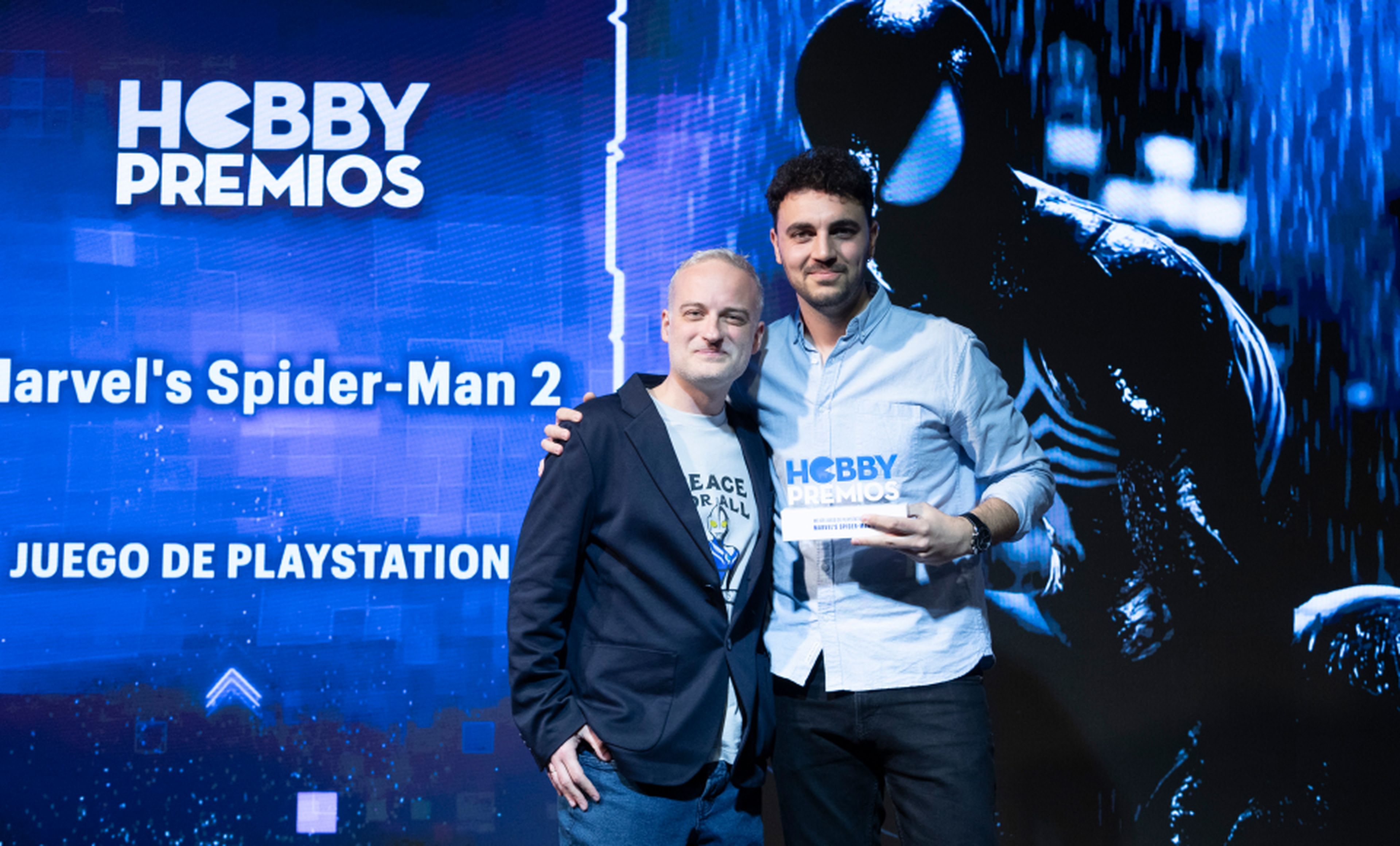 De izquierda a derecha: Daniel Quesada, redactor de HobbyConsolas y Sergio García de Sony PlayStation.