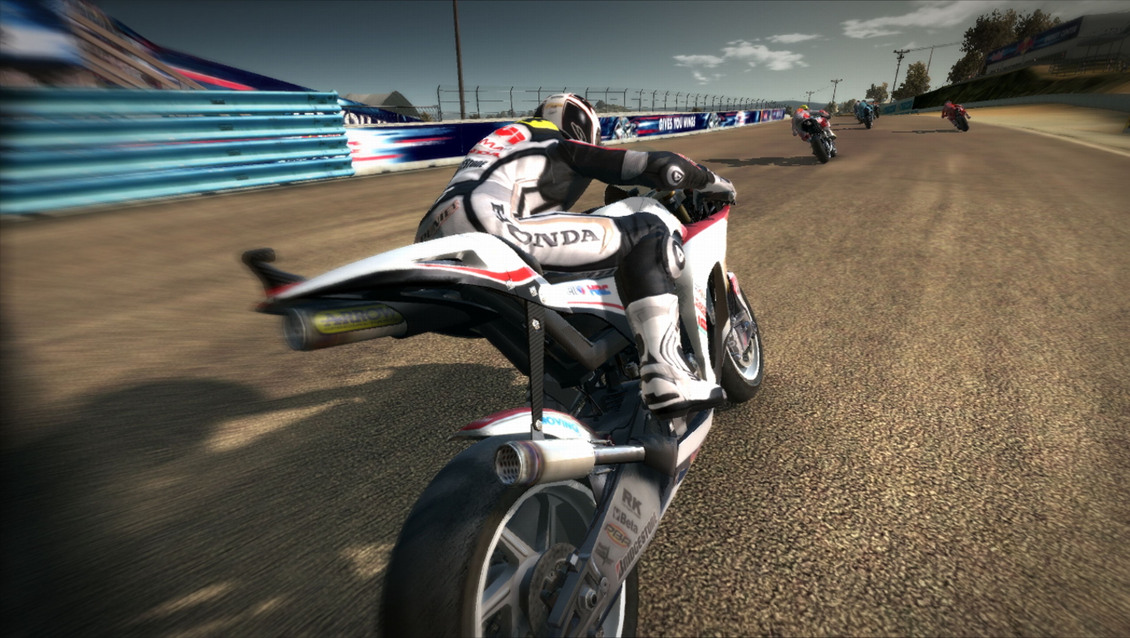 MotoGP 09/10 llega en marzo para PS3 y Xbox 360