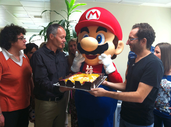 ¡Felices 25, Super Mario BROS.!
