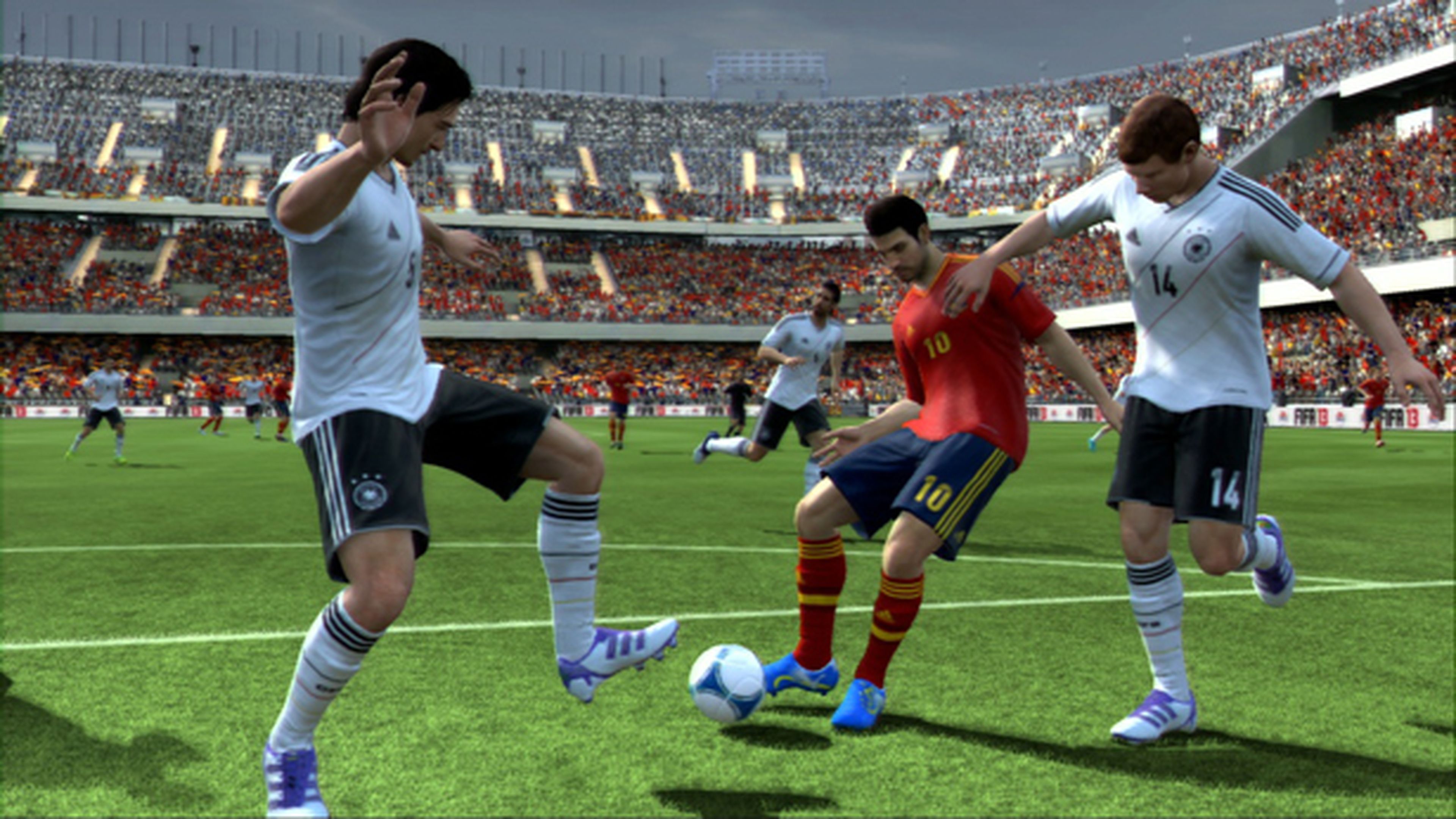 FIFA 13 bate récords antes incluso de su salida