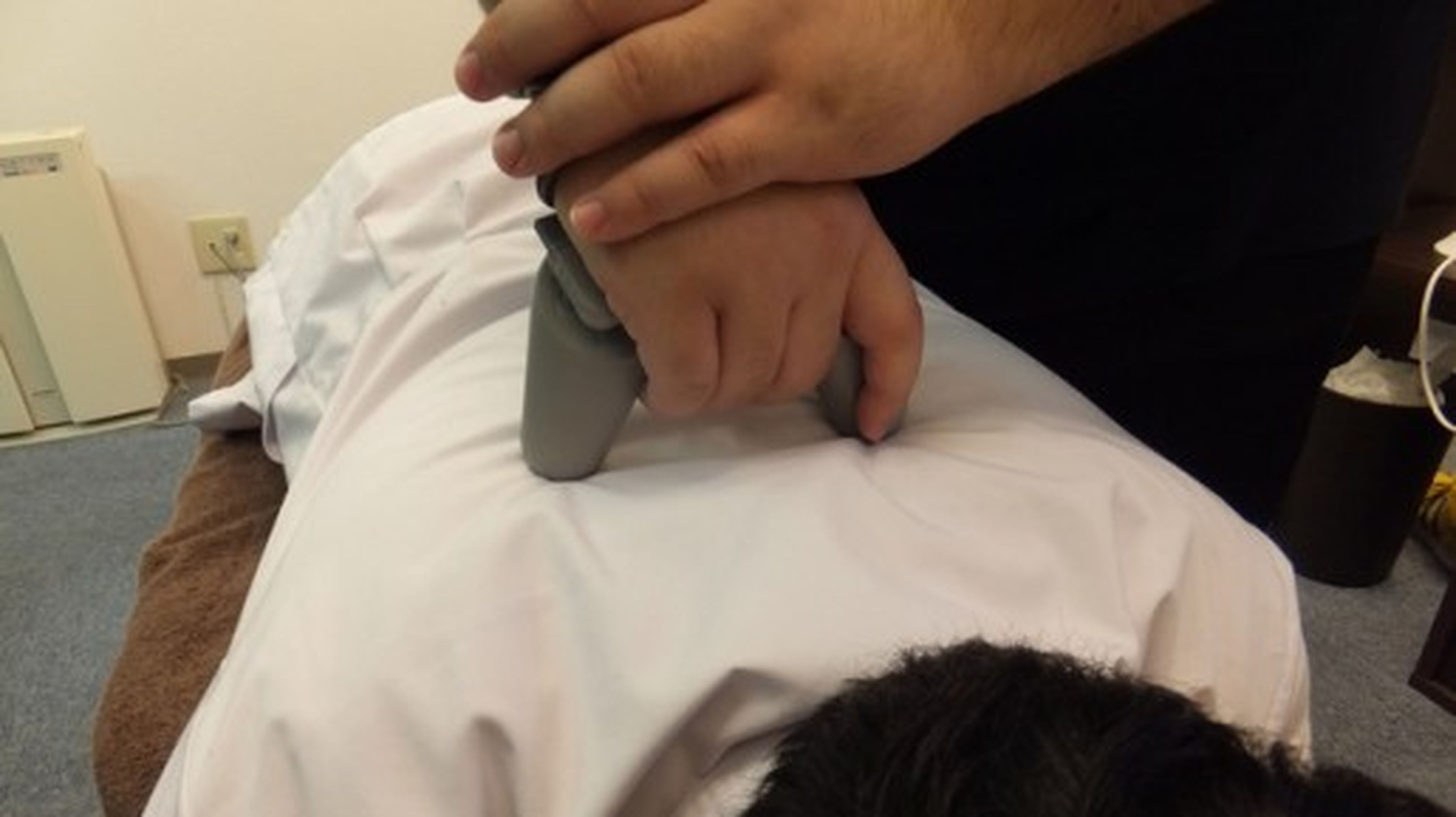 Una clínica japonesa da masajes con mandos de consola