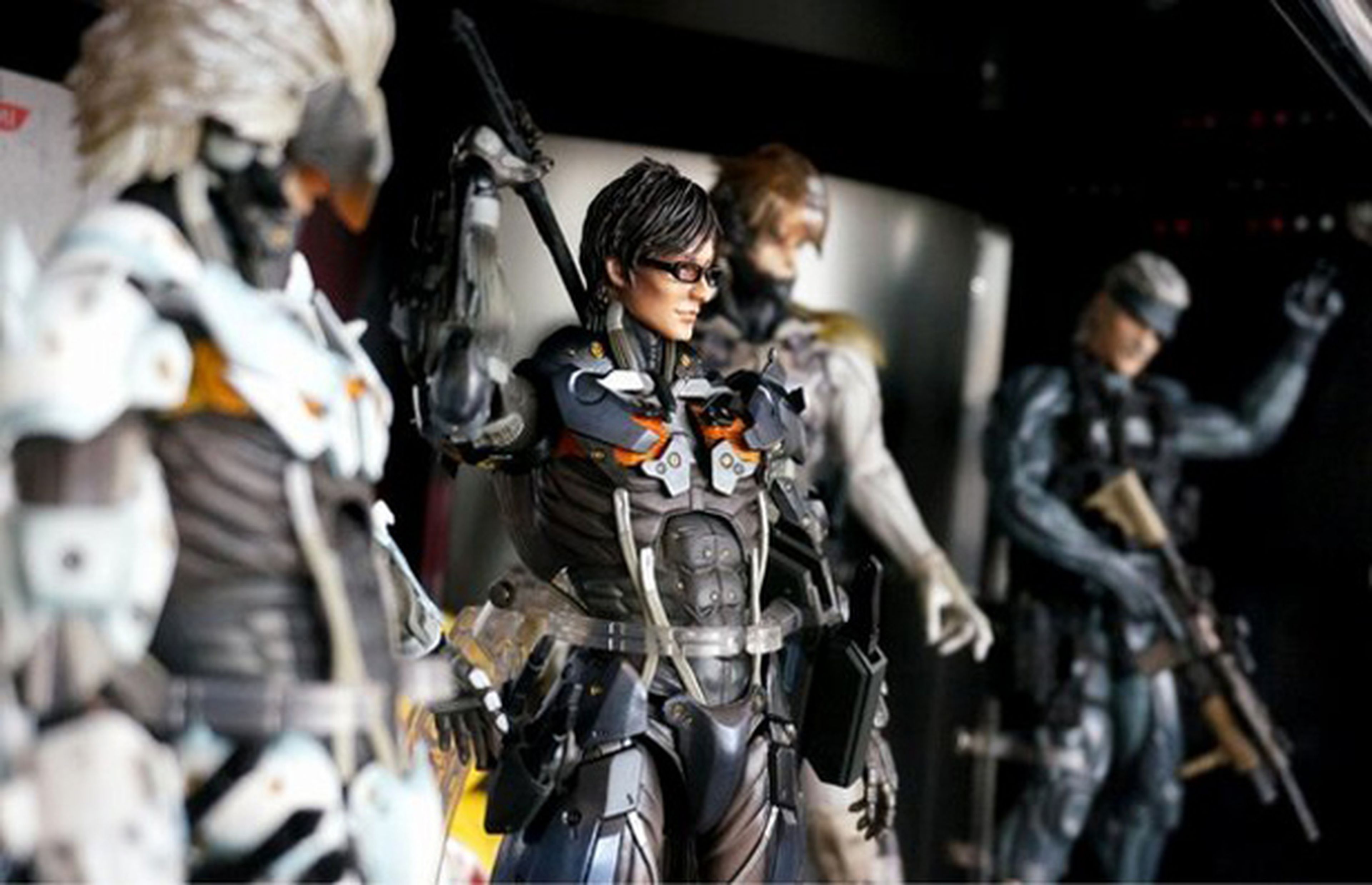 Hideo Kojima se convierte en una figura de Metal Gear Rising