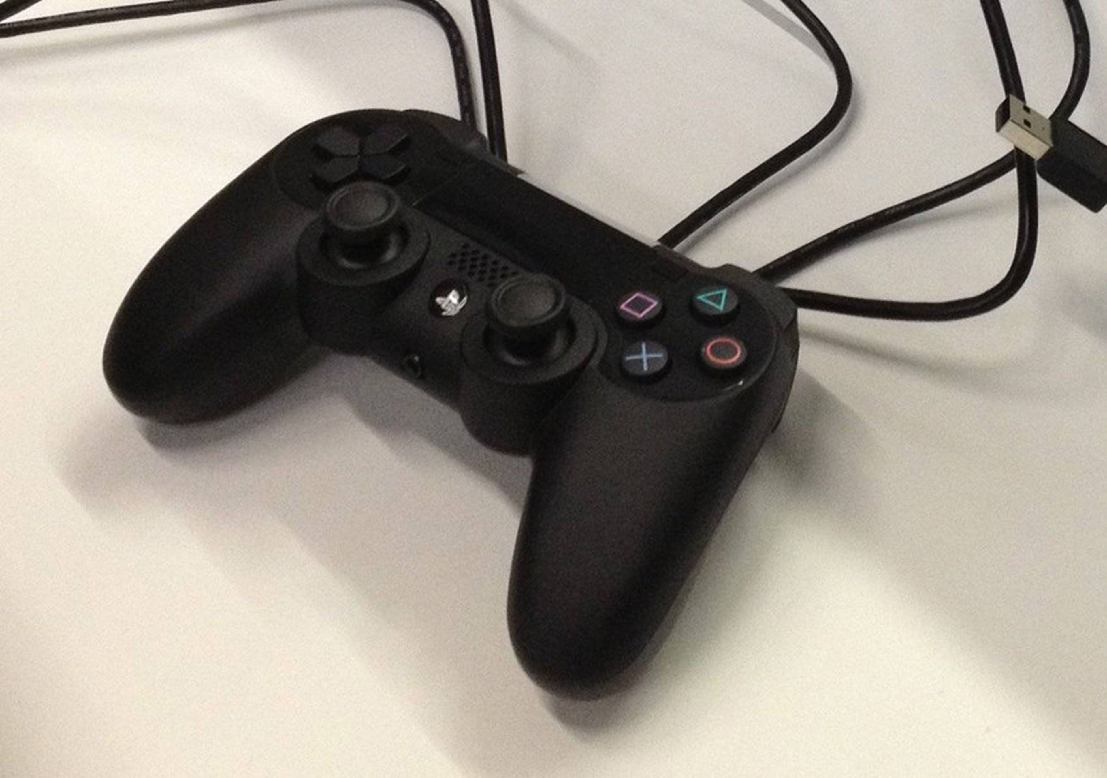 Otra imagen del DualShock 4 de PS4