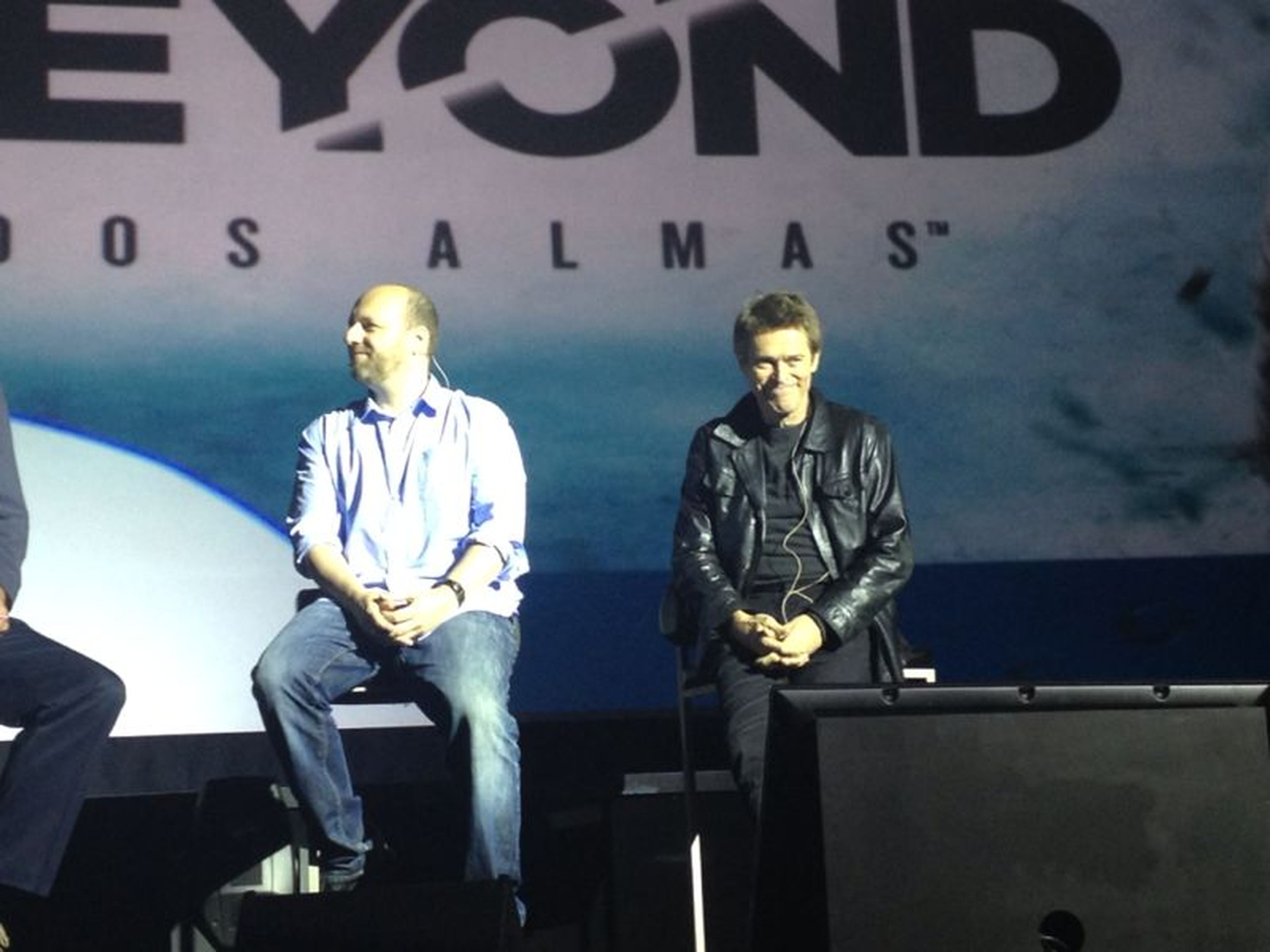 Presentación de Beyond con David Cage y Willem Dafoe
