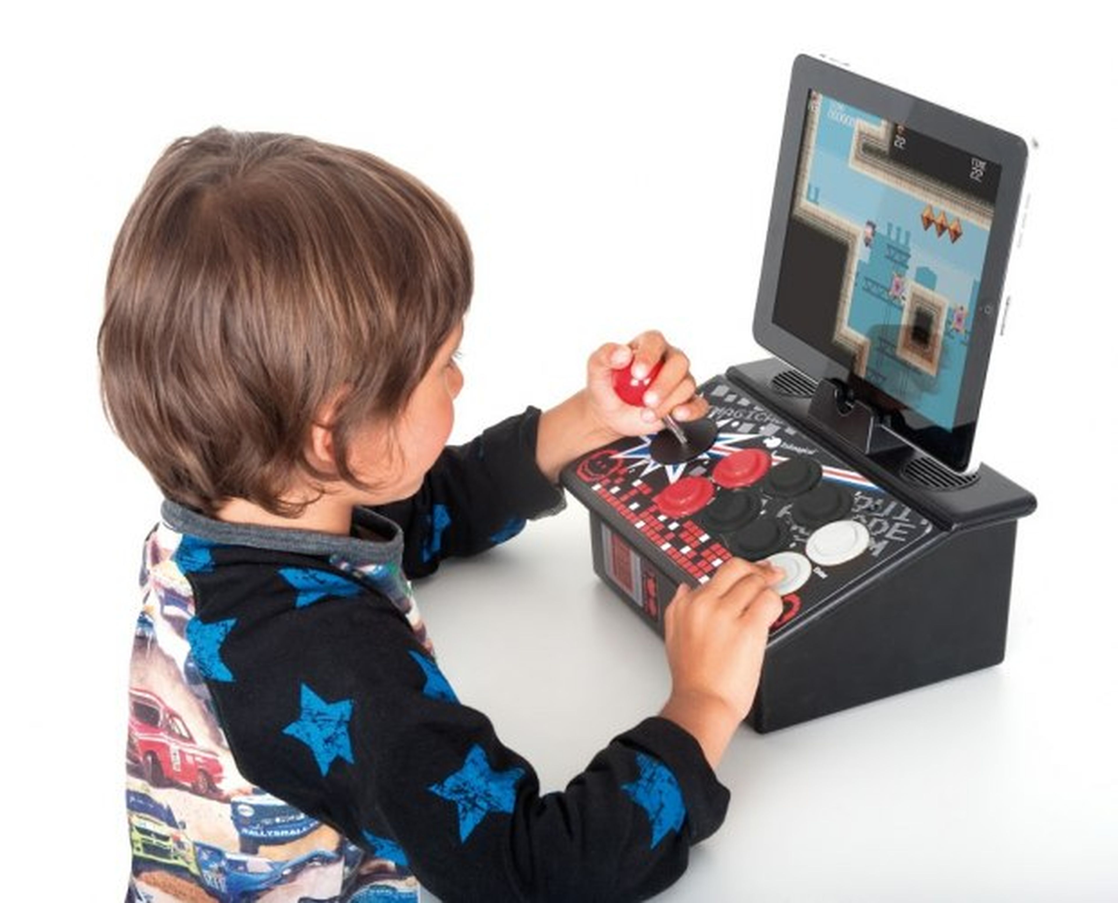 Home Arcade imita una máquina recreativa con la que se puede jugar a 300 juegos clásicos