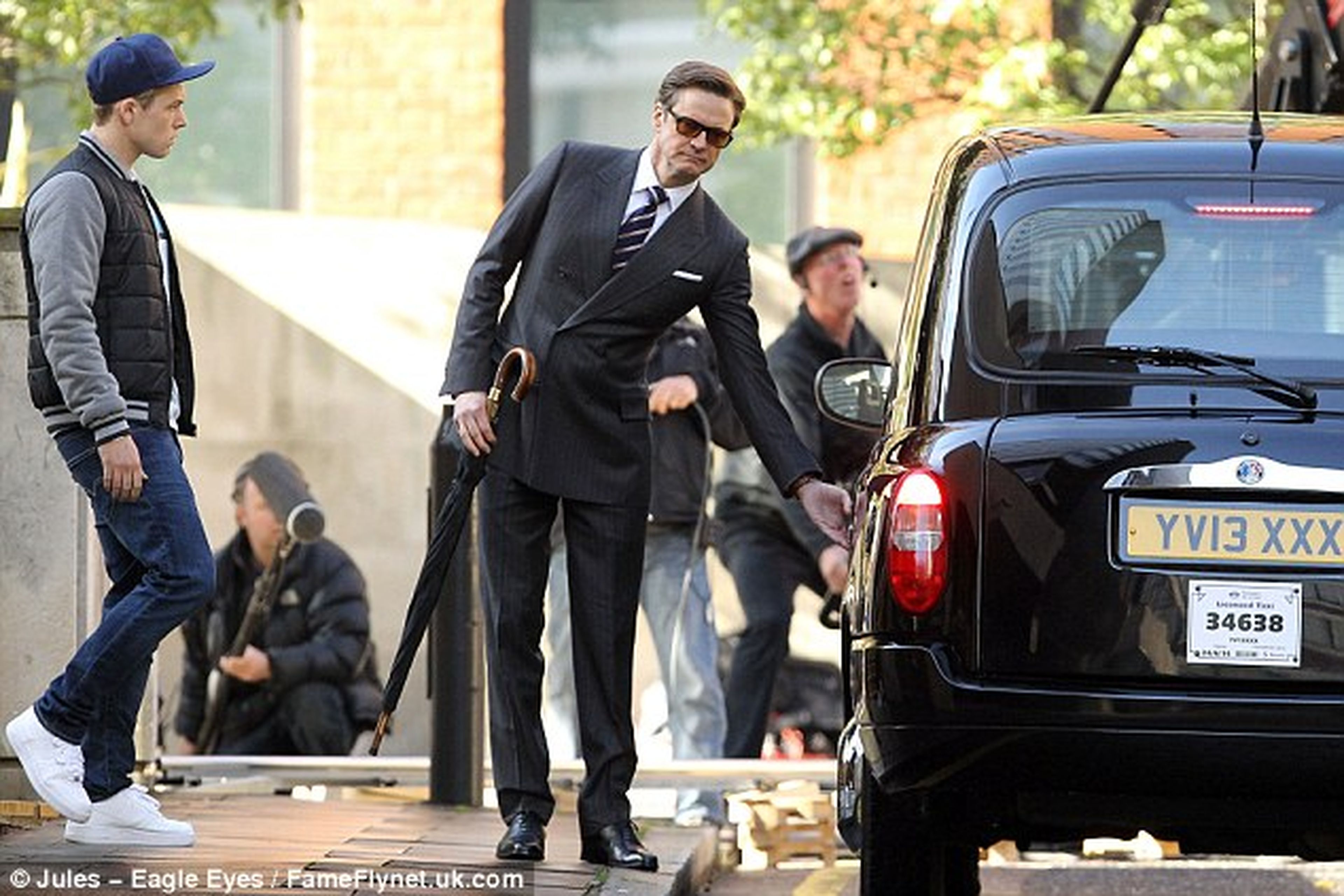 Colin Firth en el rodaje de The Secret Service