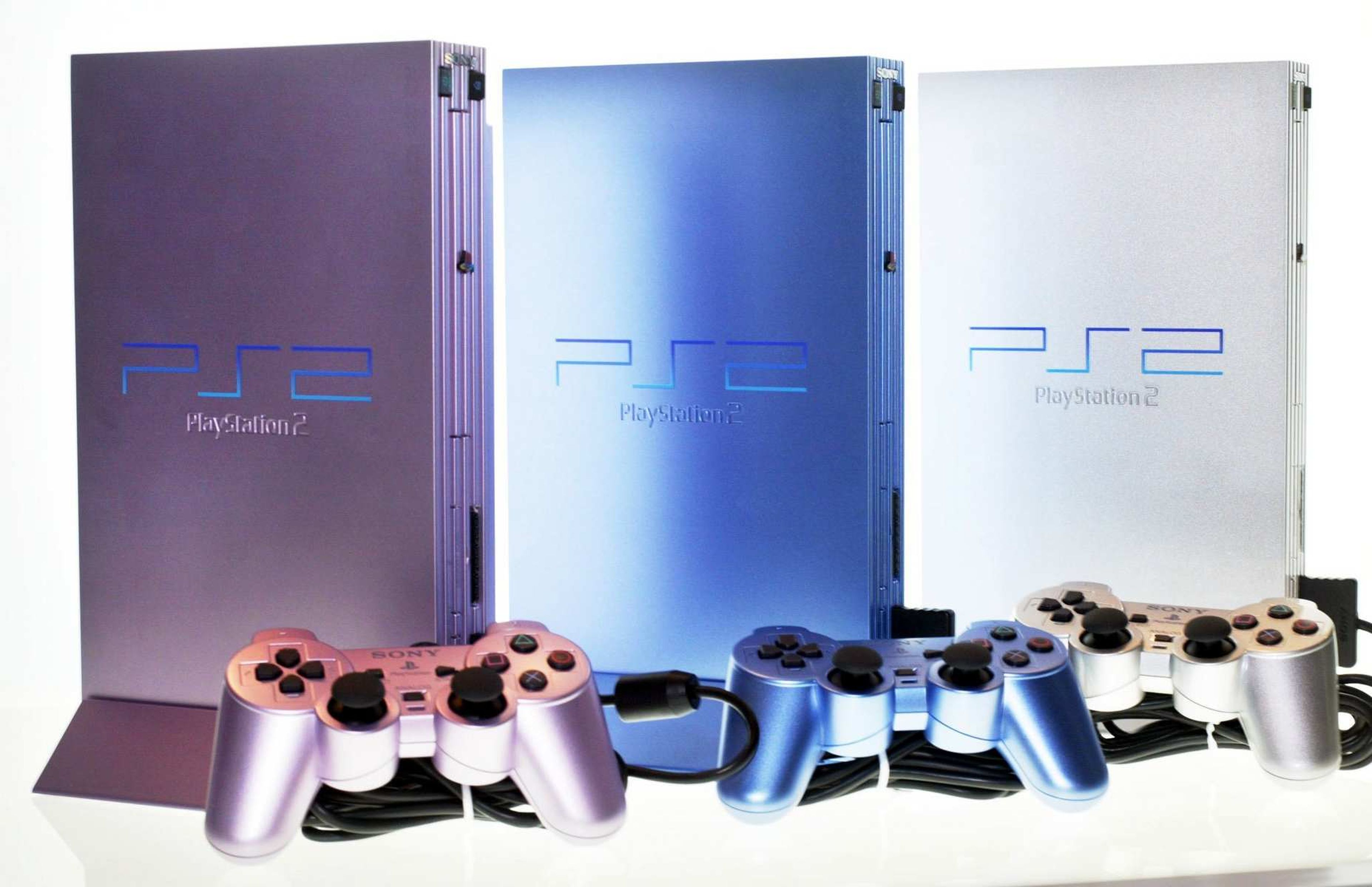 PlayStation 2 celebra su 14º aniversario