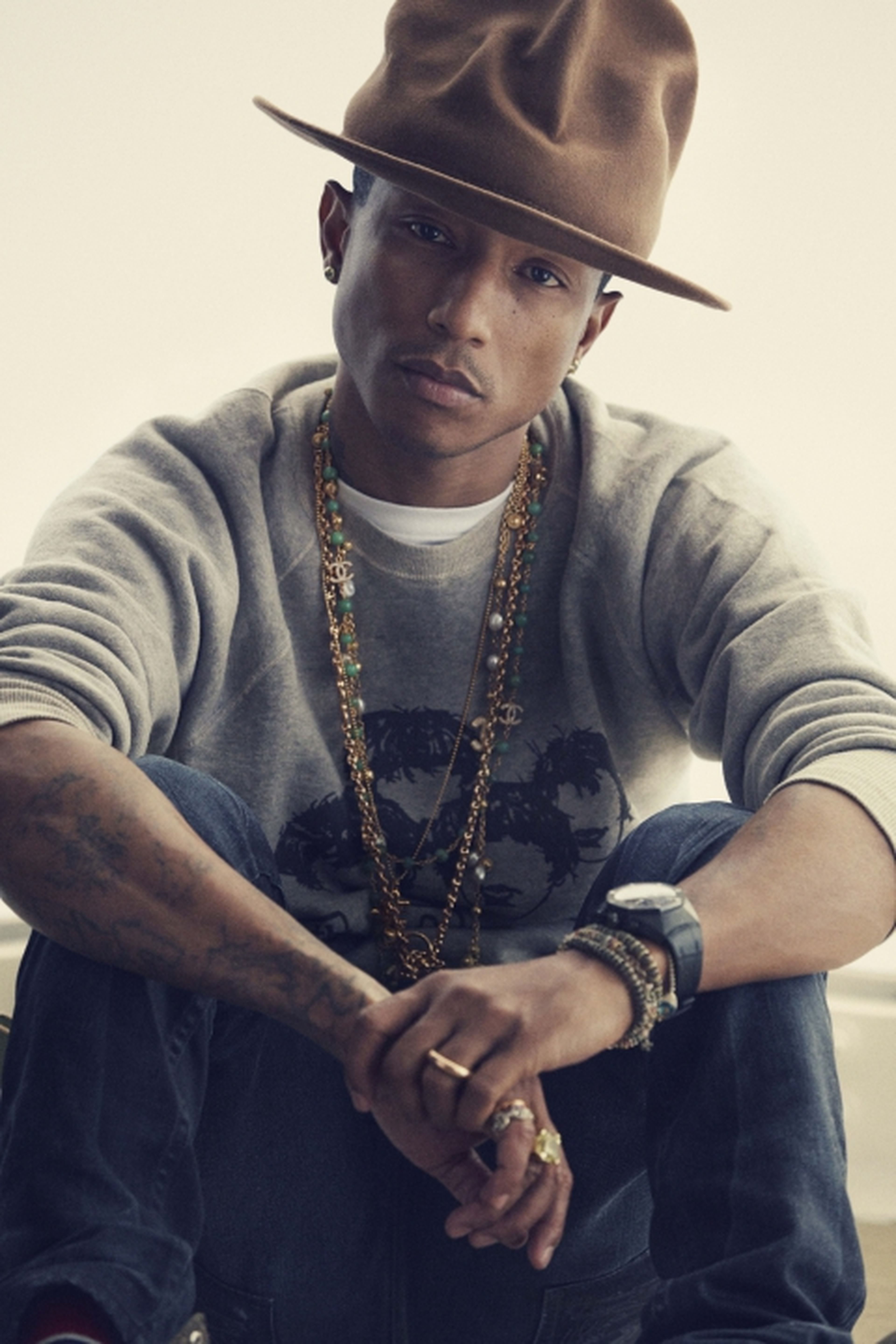 Pharrel Williams elegirá la banda sonora de NBA 2K15