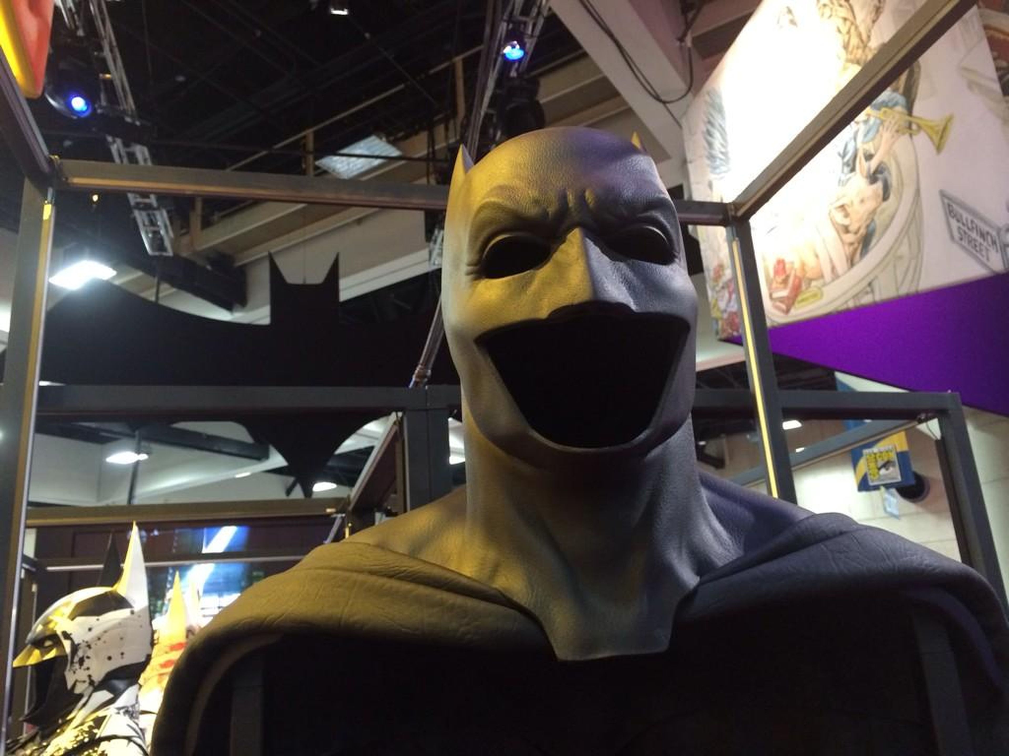 Comic Con: El Bat-traje de Ben Affleck en Batman V Superman