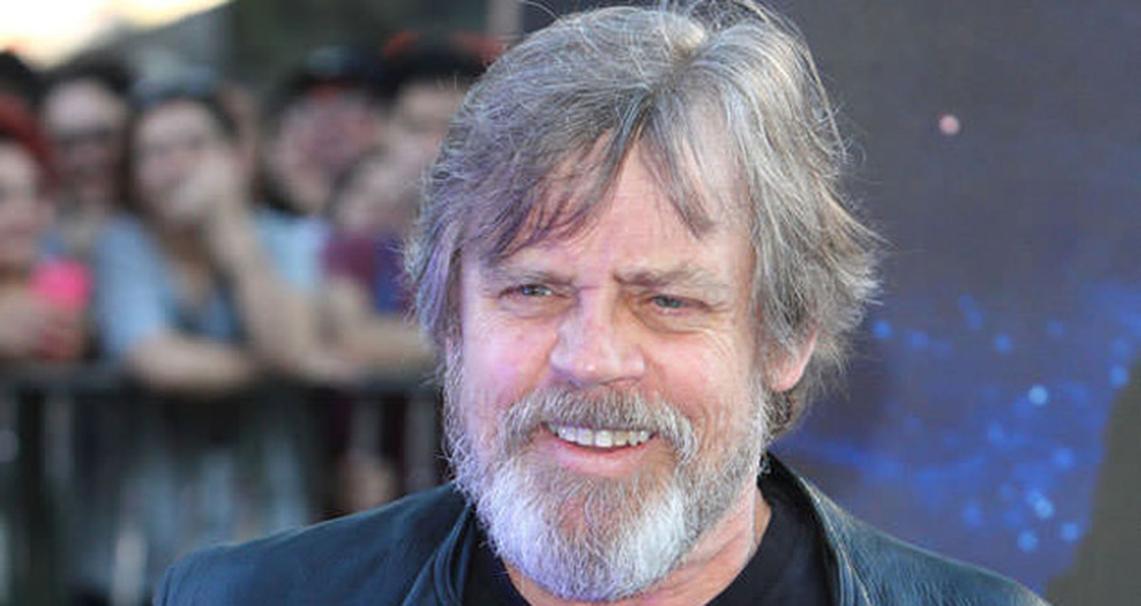 Un barbudo Mark Hamill protagoniza la nueva imagen de Star Wars: Episodio VII