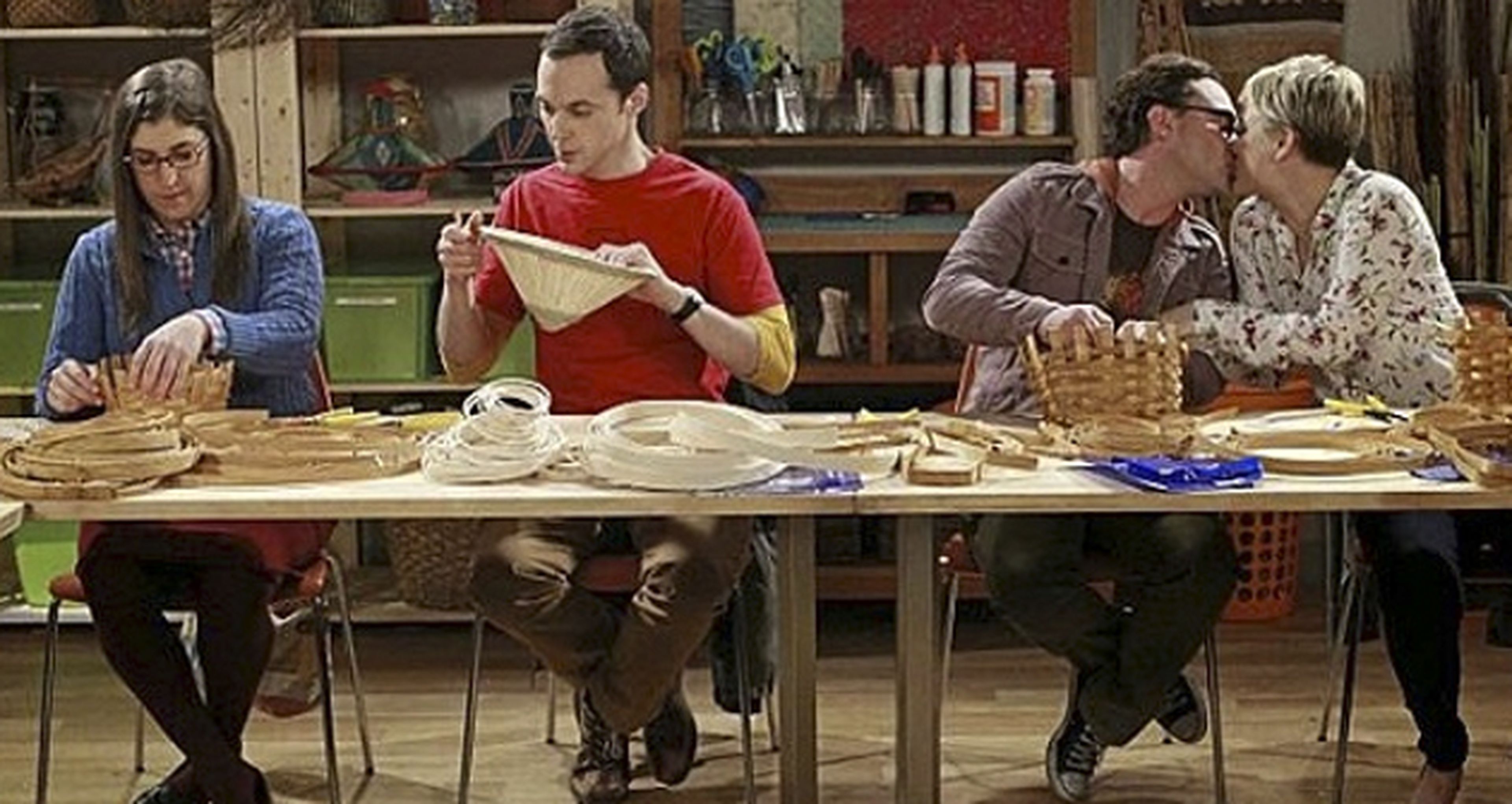The Big Bang Theory vuelve en enero con la revisión del contrato de Sheldon y Leonard