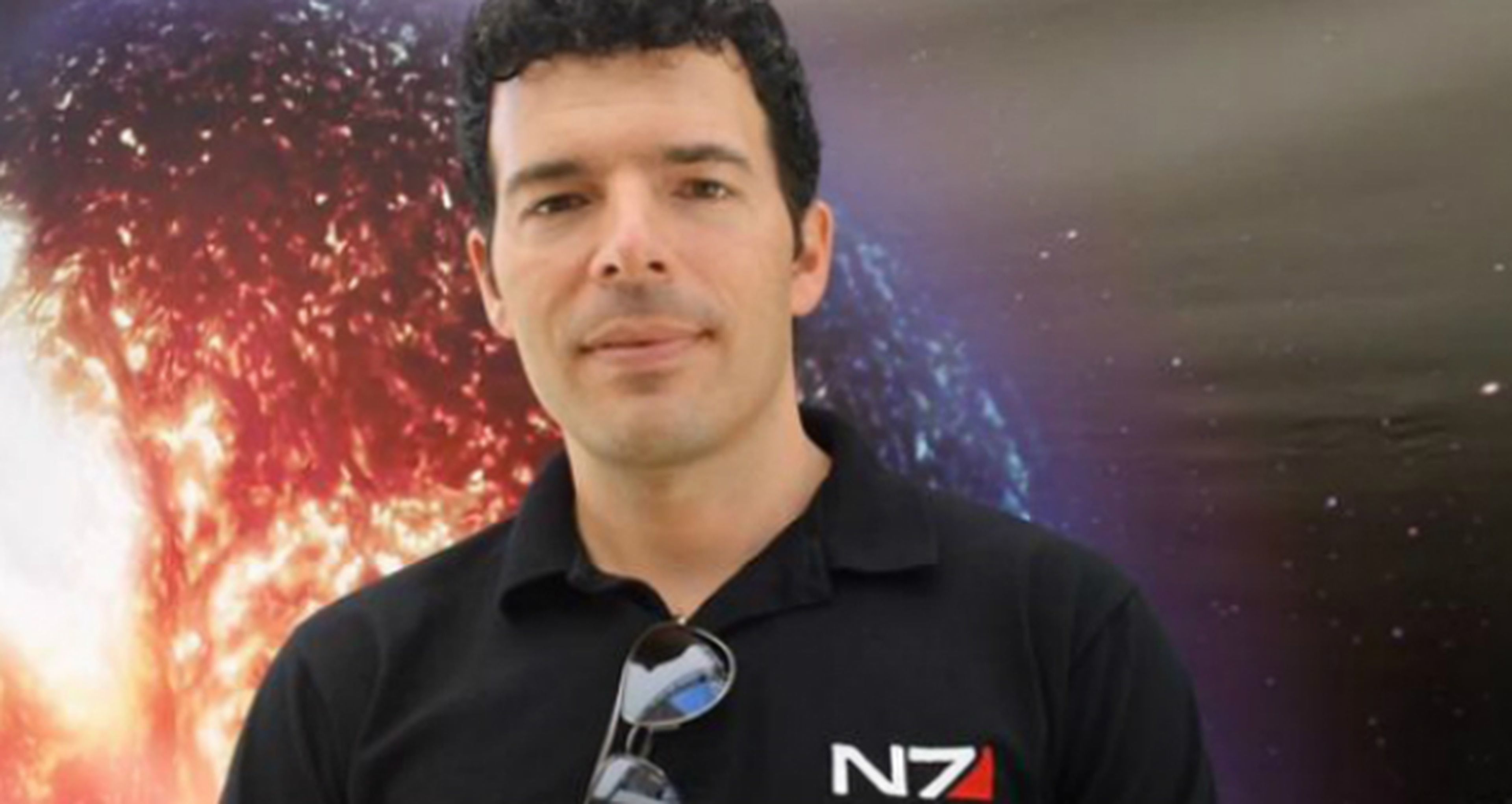 Casey Hudson, director de Mass Effect, ficha por Microsoft