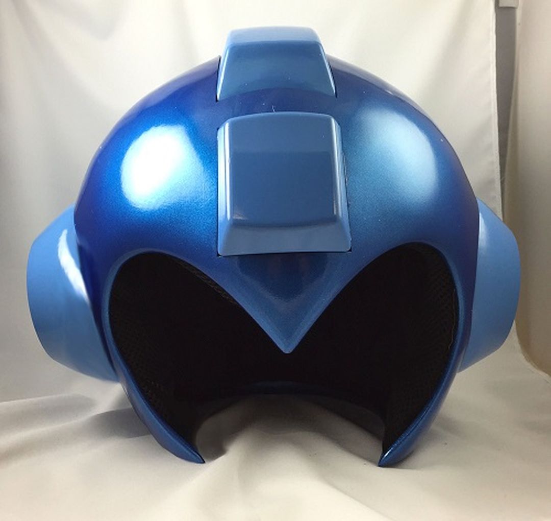 Megaman: Capcom pone a la venta el casco del héroe a tamaño real