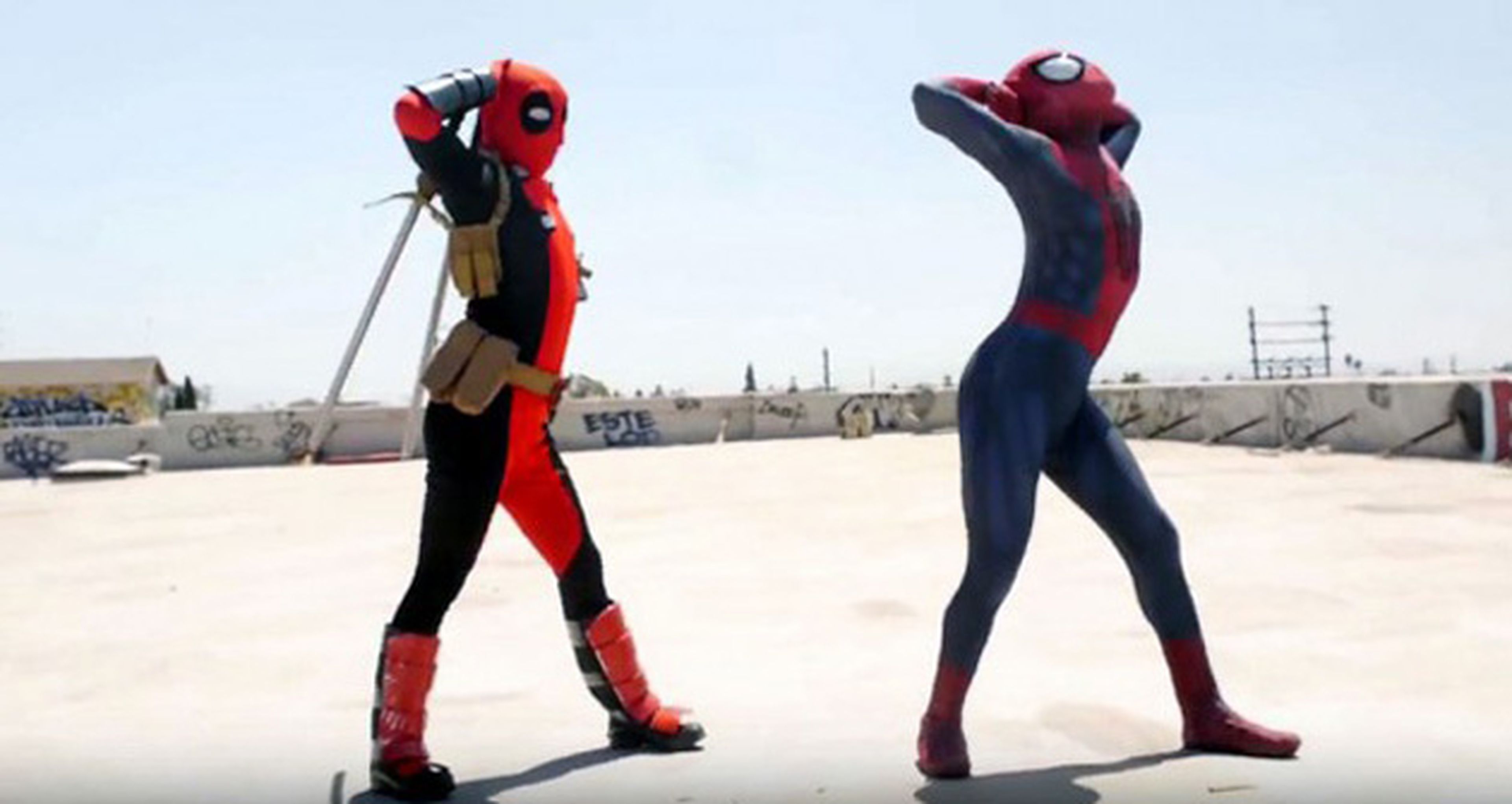 Spider-man vs. Deadpool: Guerra de bailes