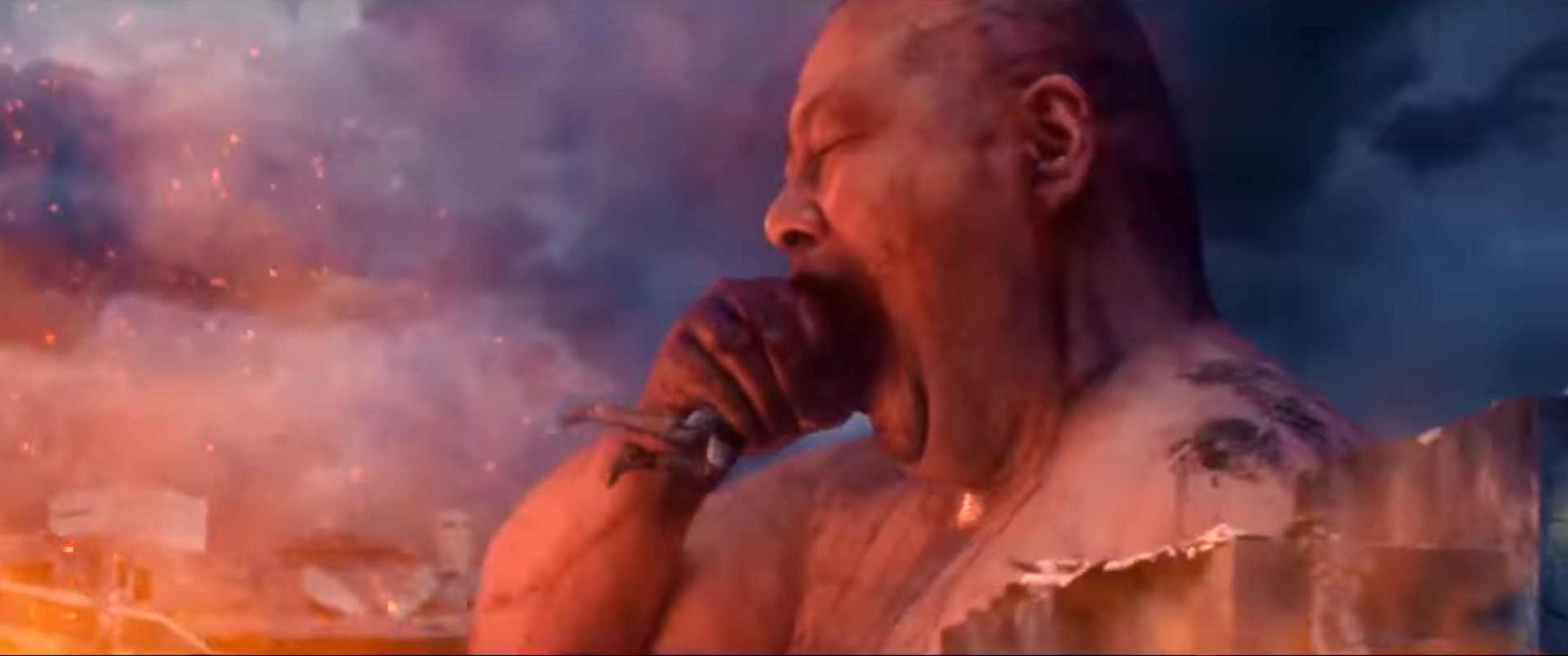 Ataque a los titanes: nuevo y sangriento clip de vídeo de la peli en acción-real