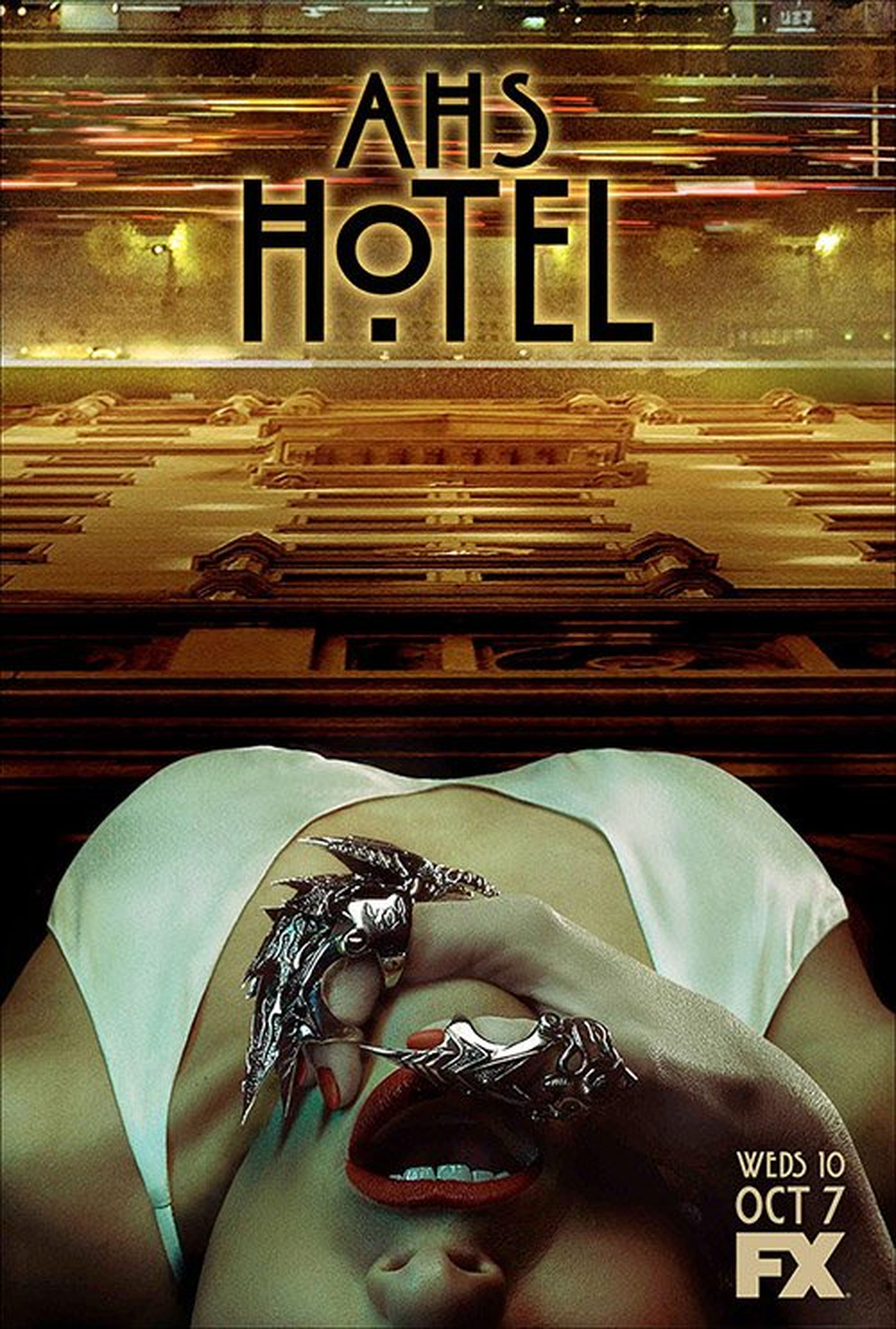American Horror Story: Hotel muestra sus títulos de crédito iniciales y dos nuevos carteles