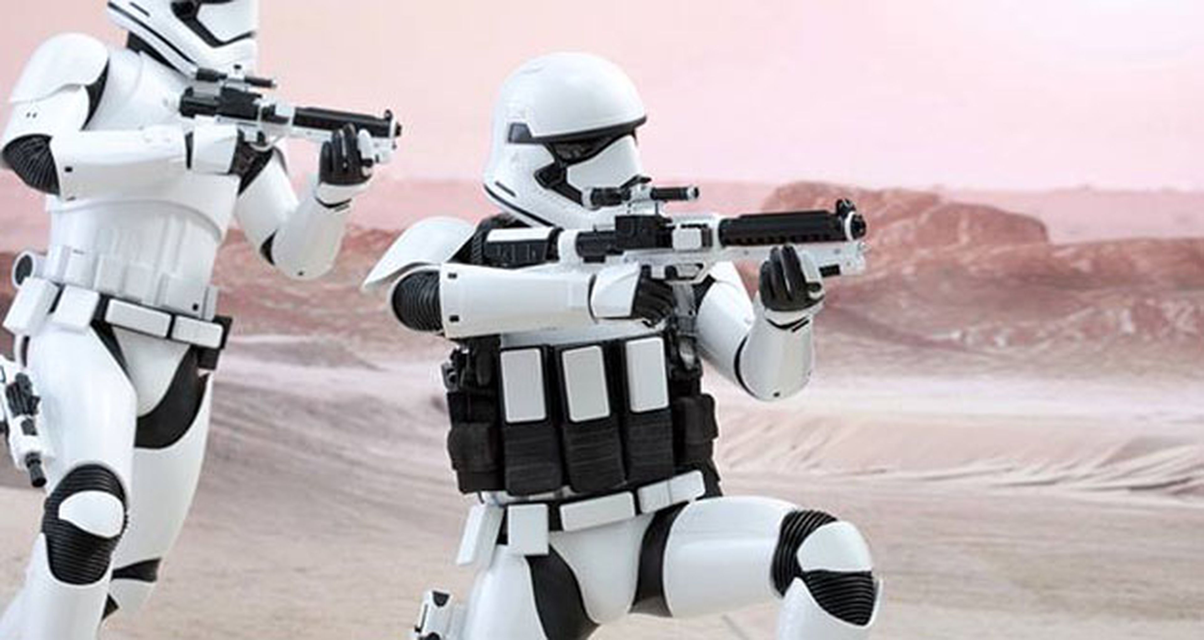 Star Wars VII: Stormtrooper de la Primera Orden (Jakku) de Hot Toys