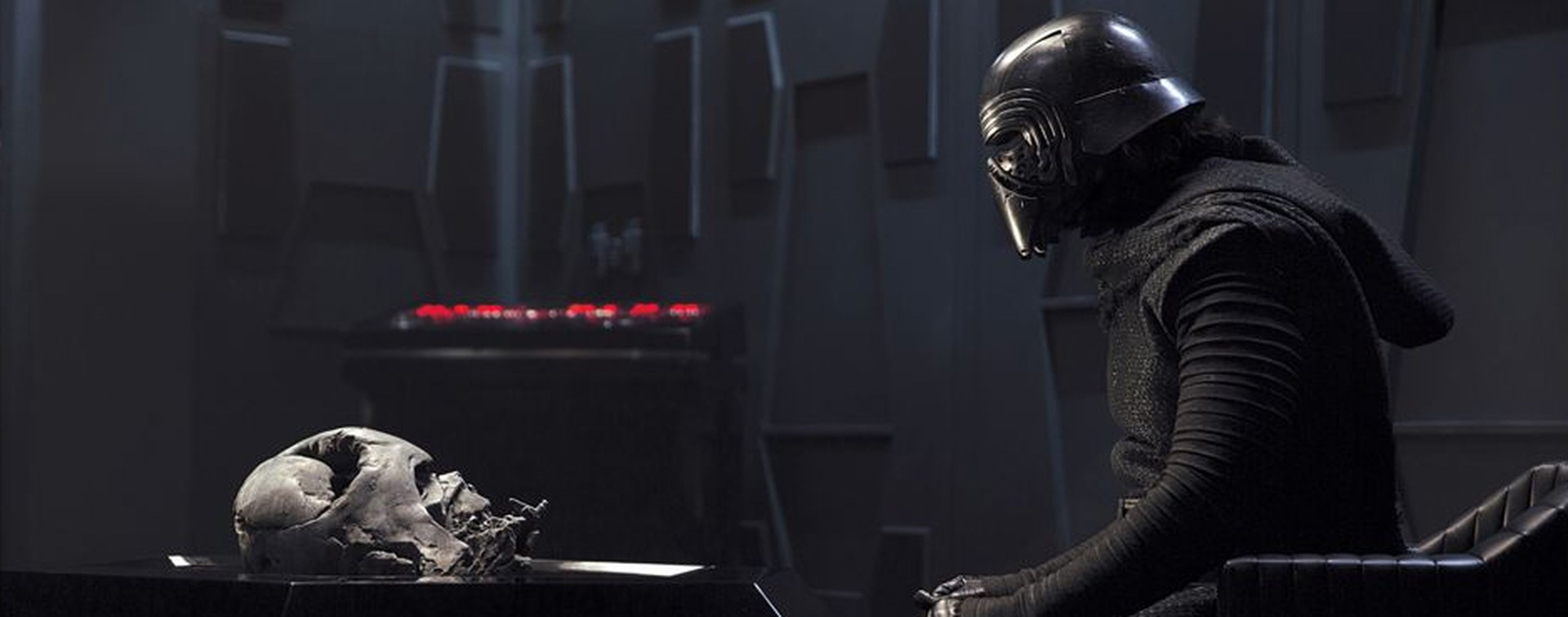 Star Wars - Asi quedó el casco de Darth Vader en realidad
