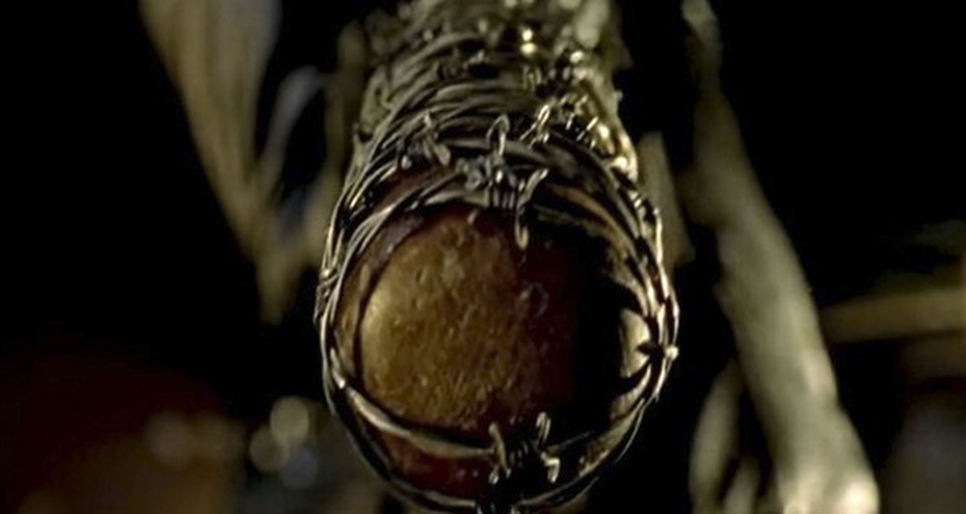The Walking Dead temporada 6 - Negan y Lucille en la primera imagen oficial del villano
