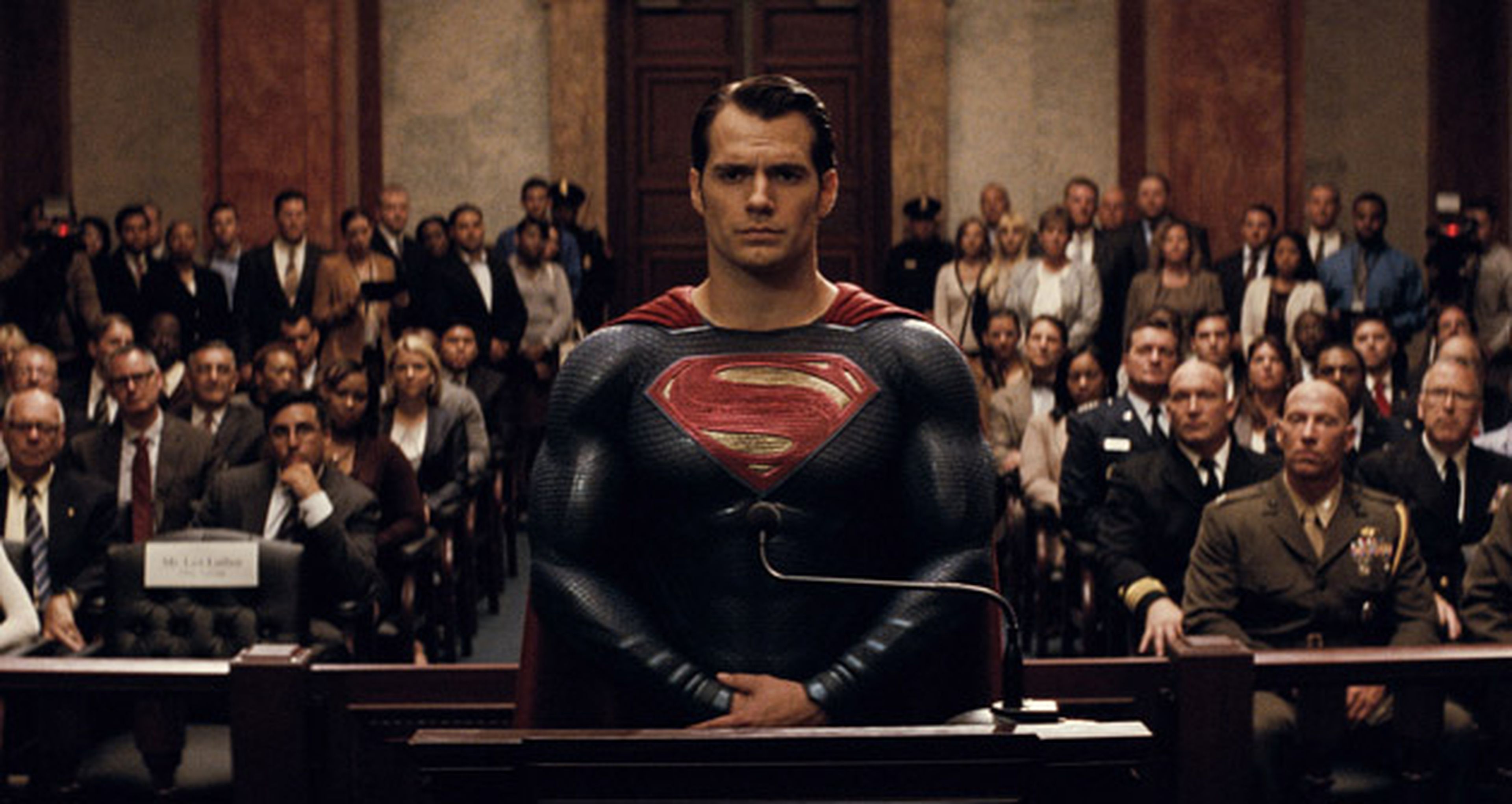 Batman v Superman: Warner responde a la caída en taquilla en EEUU