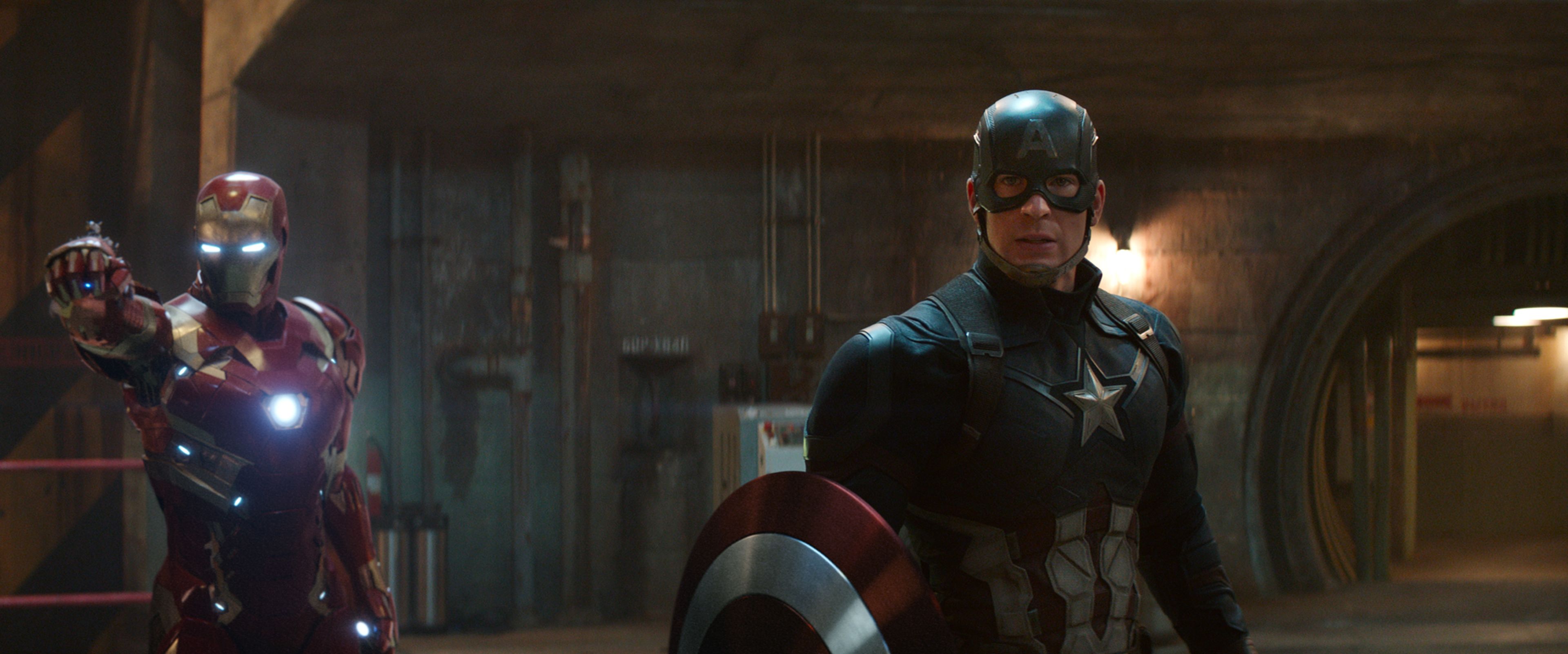 Capitán América: Civil War - Crítica doble de la primera cinta de la Fase 3 de Marvel