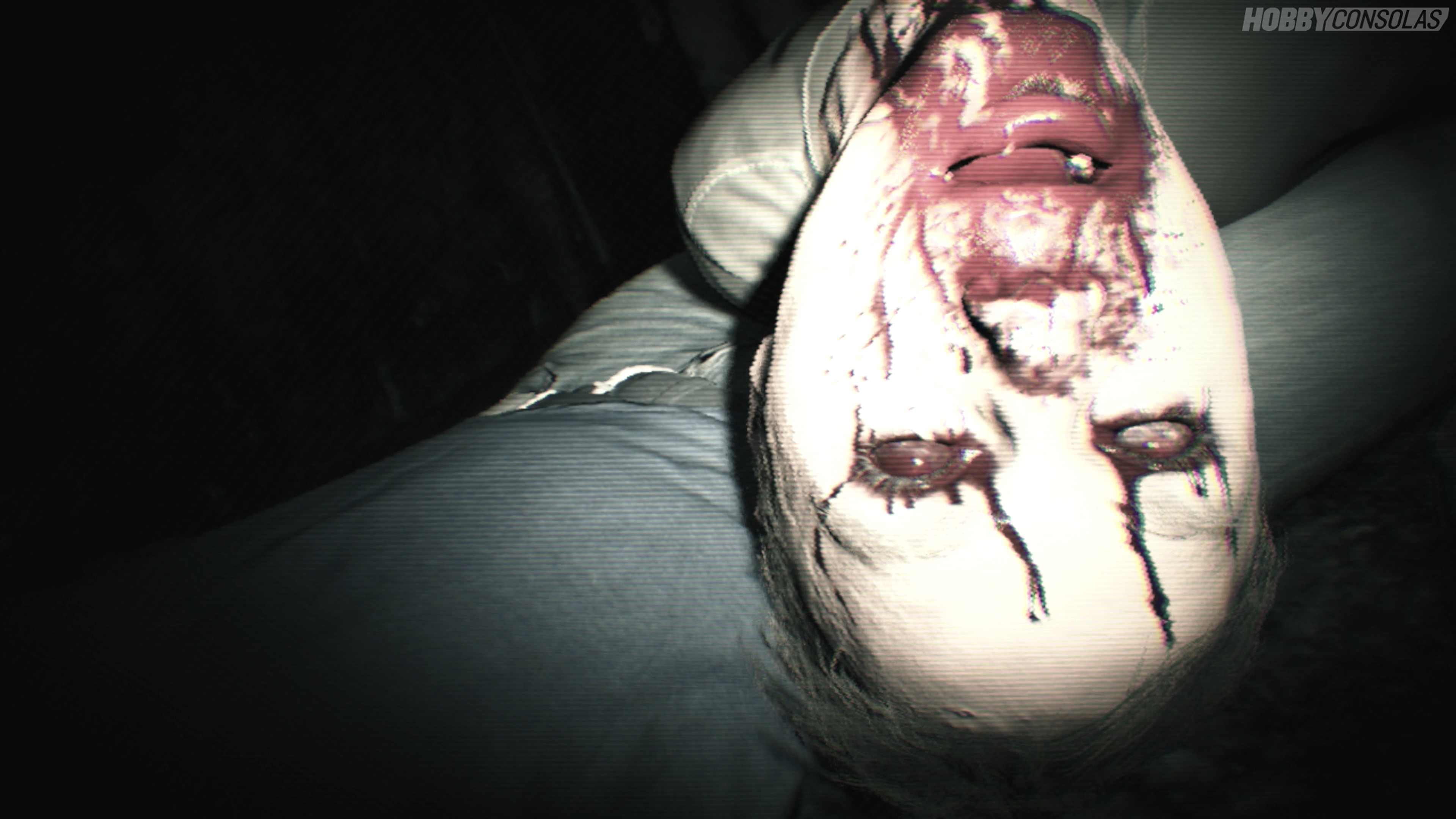 Resident Evil 7 - ¿Posible demo del remake de Resident Evil 2 con el juego?