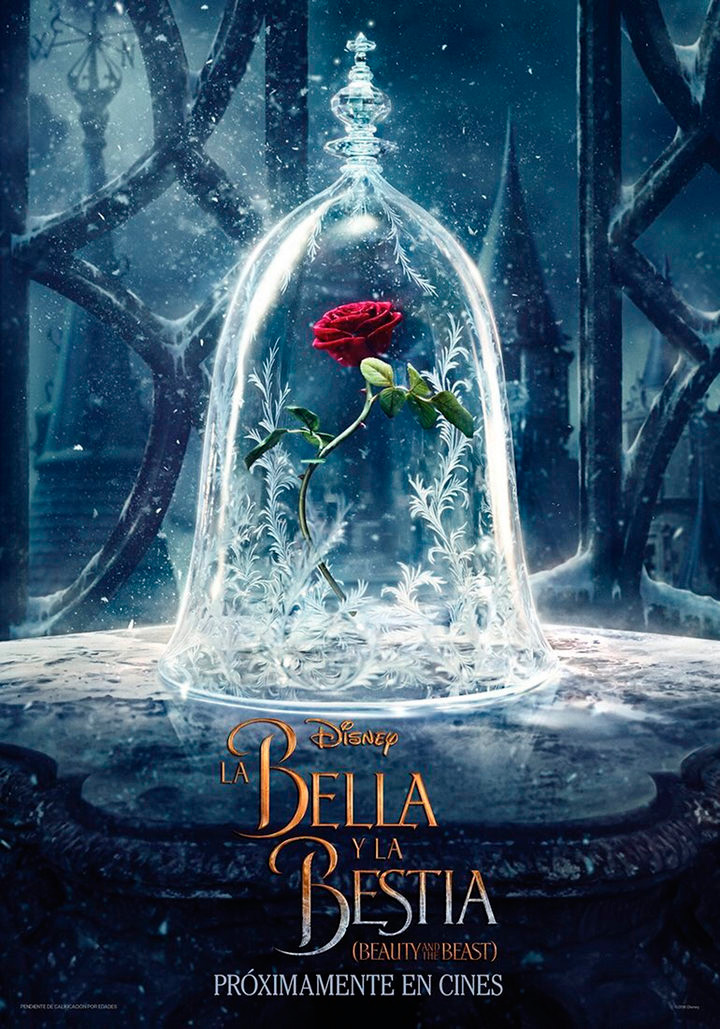 La Bella y la Bestia póster La Bella y la Bestia primer póster de la película con Emma Watson y Dan Stevens