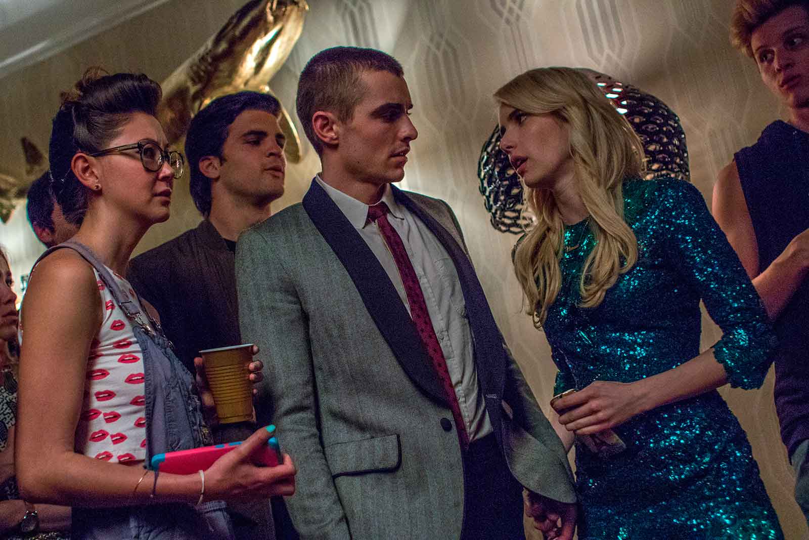 Dave Franco y Emma Roberts en Nerve Dave Franco y Emma Roberts en Nerve