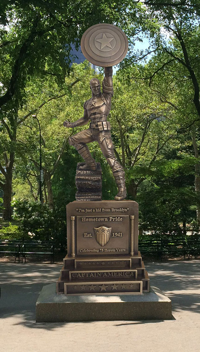 Estatua de bronce del Capitán América Celebración 75 aniversario Steve Rogers