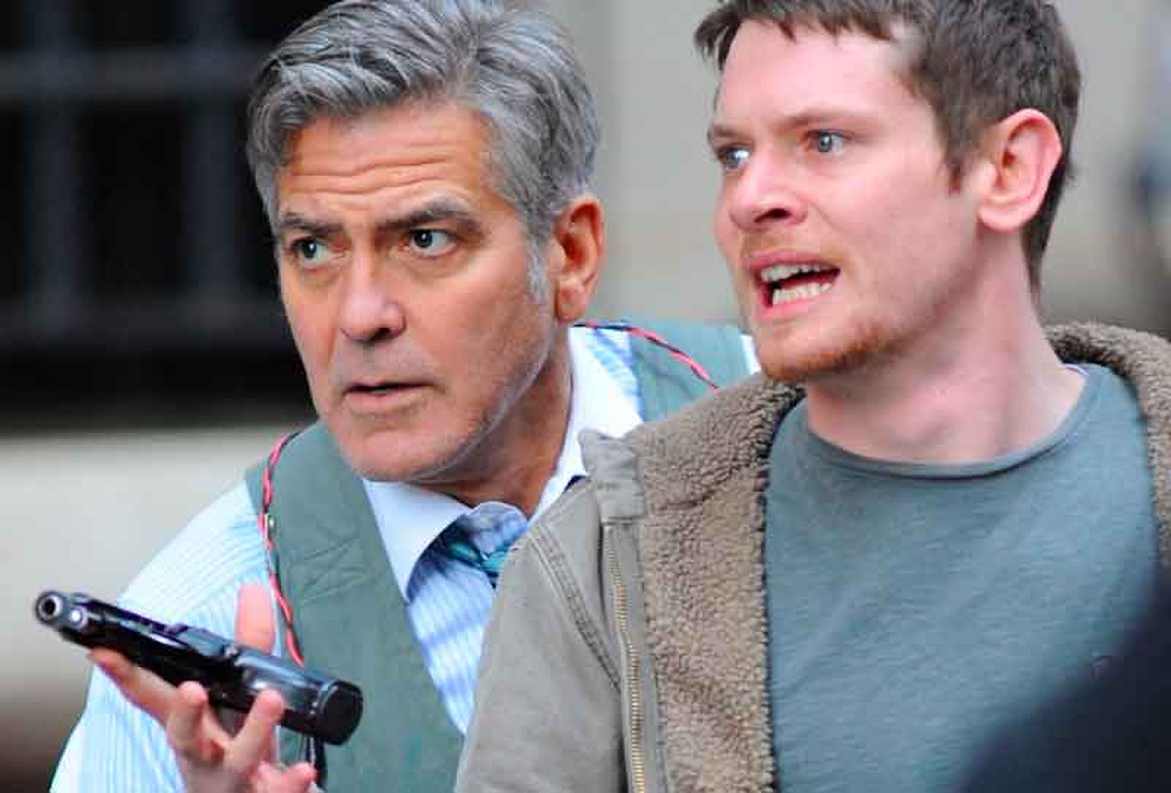 George Clooney y Jack O'Connell en Money Monster