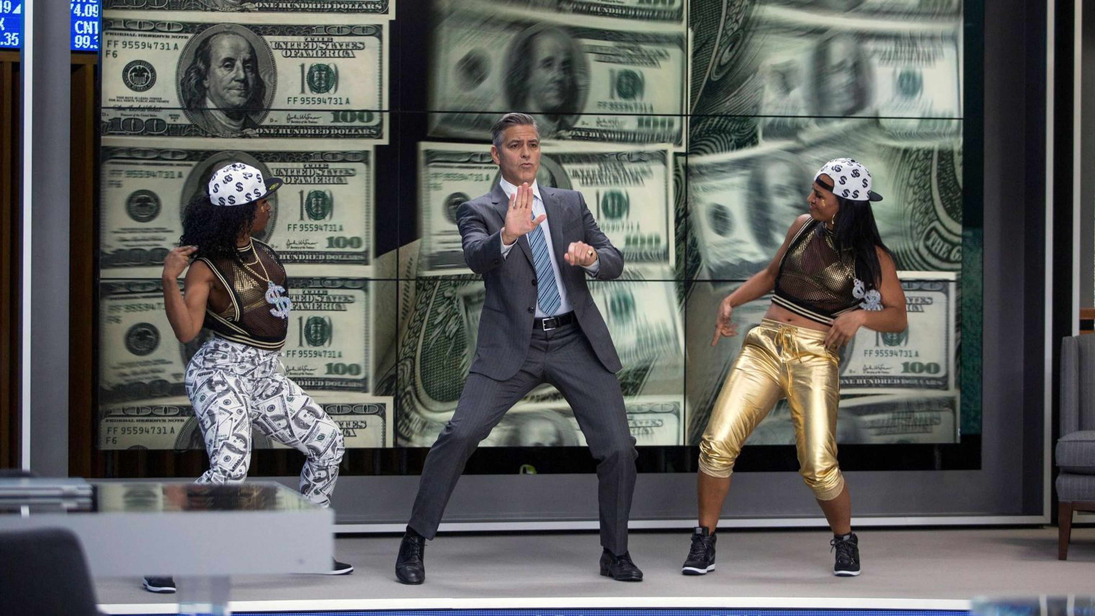 George Clooney en Money Monster bailando