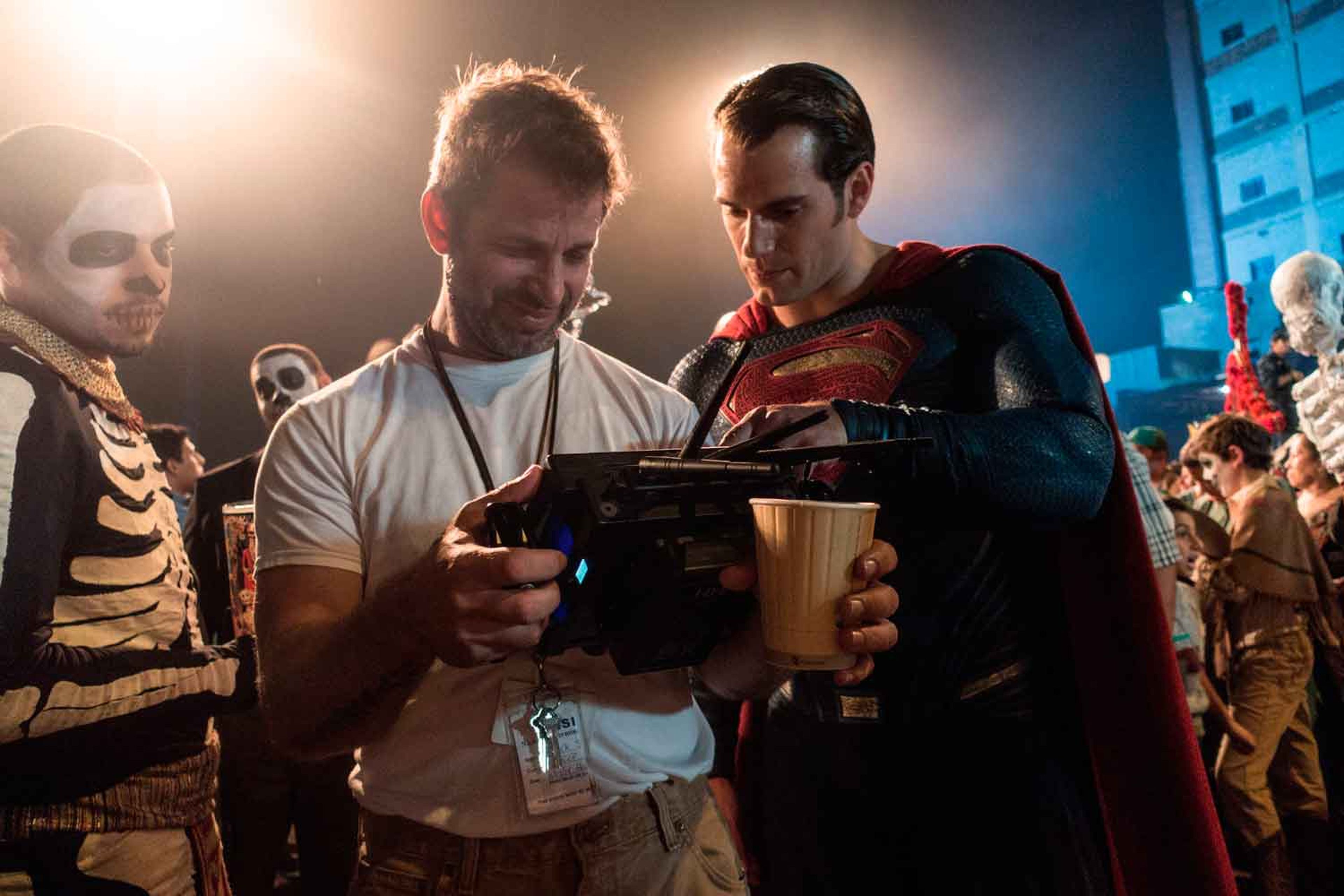 Zack Snyder y Henry Cavill en Batman v Superman