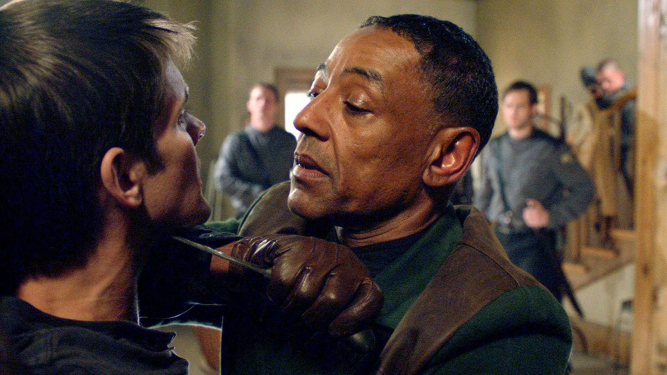 Giancarlo Esposito Cuchillo, series, Revolution