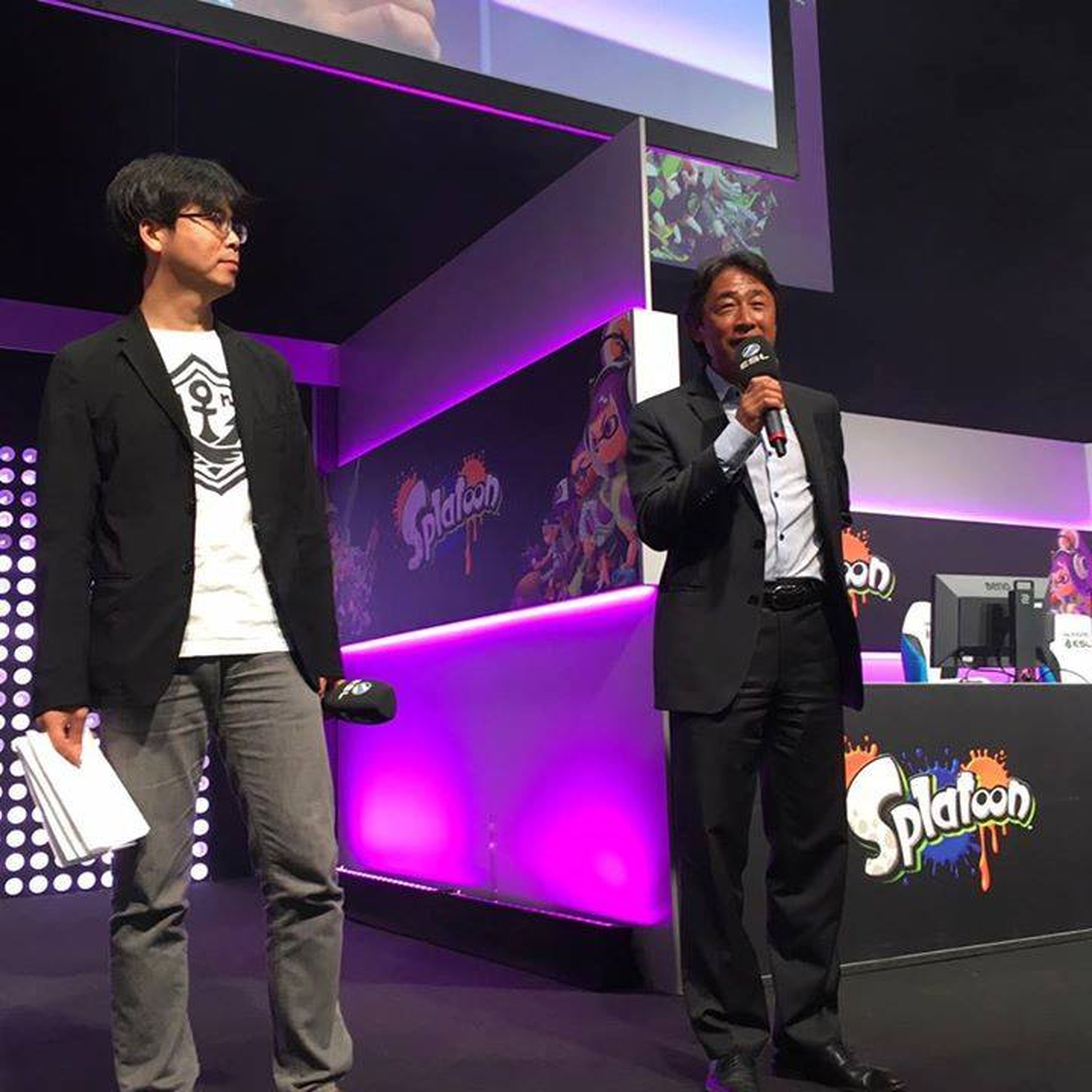 El productor de Splatoon y el presidente de Nintendo Europa en la Gamescom 2016.