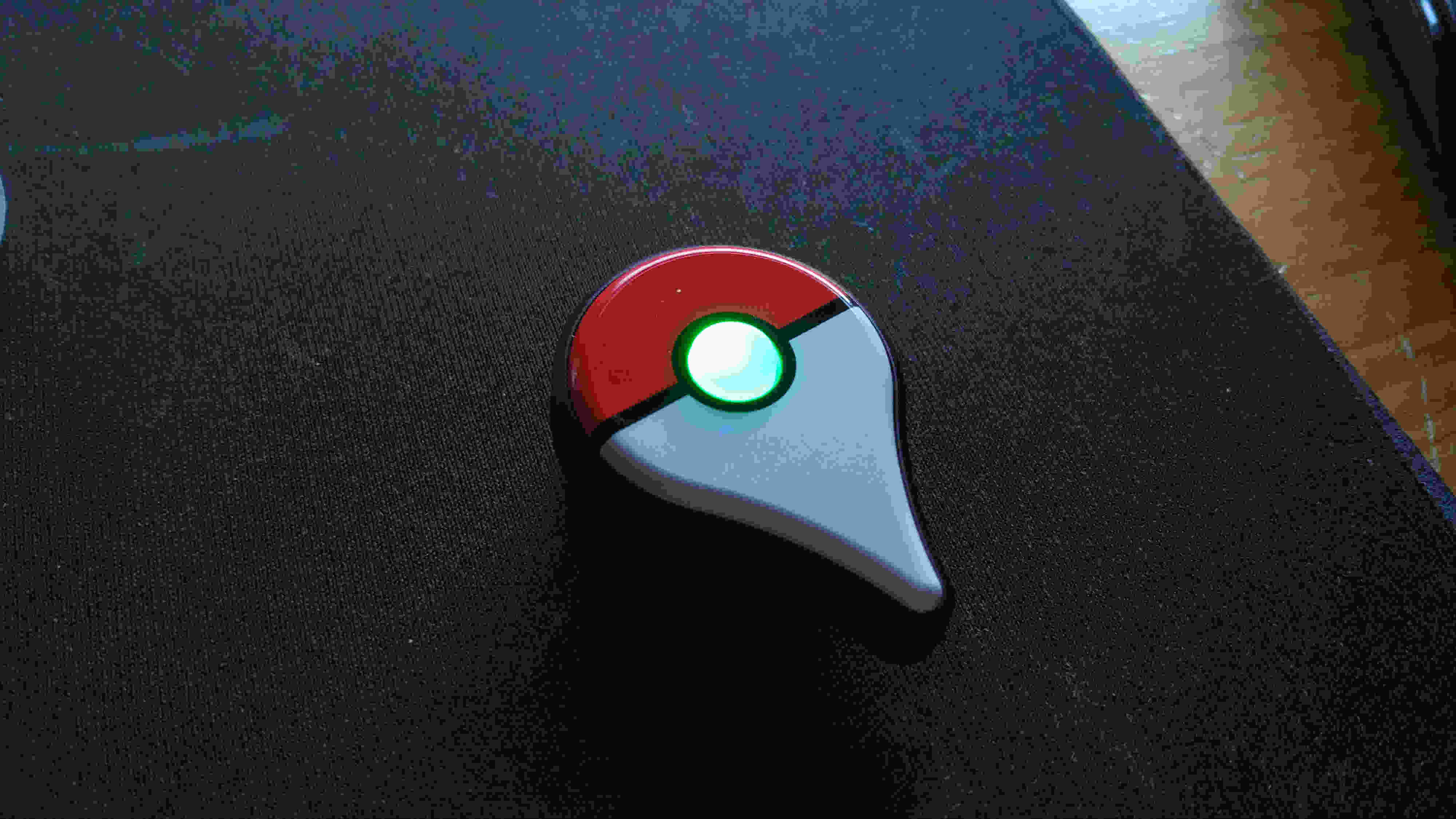 Pokémon GO Plus Pokémon GO Plus