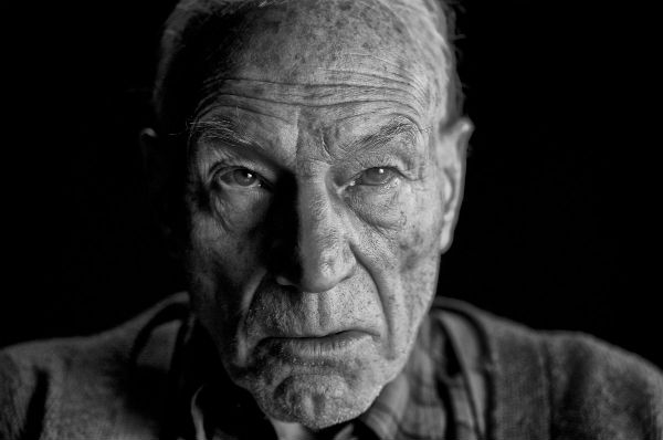 Patrick Stewart como Charles Xavier Profesor X Marvel