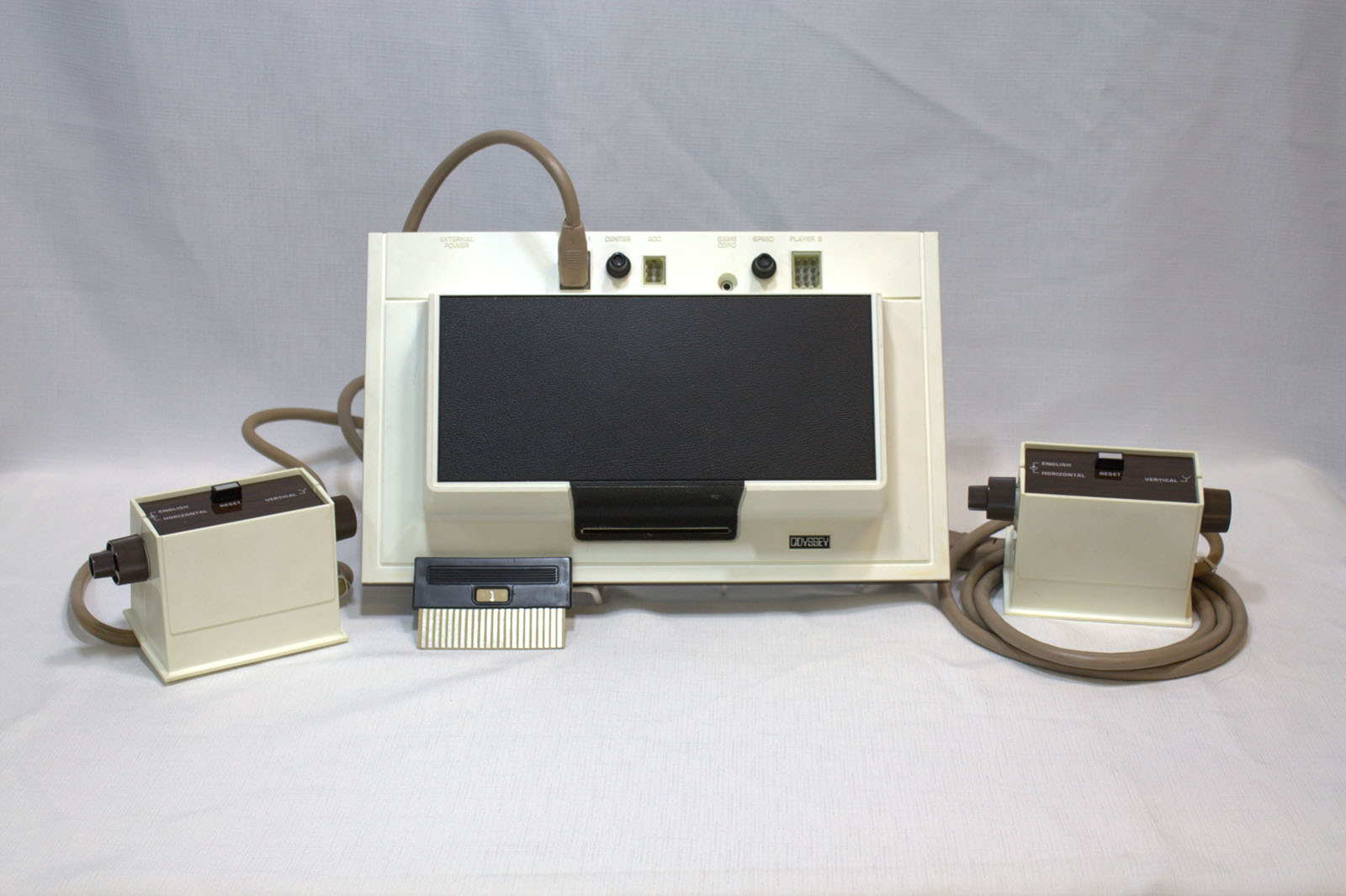 Magnavox Odyssey (1972-1975) - 3 años Magnavox Odyssey