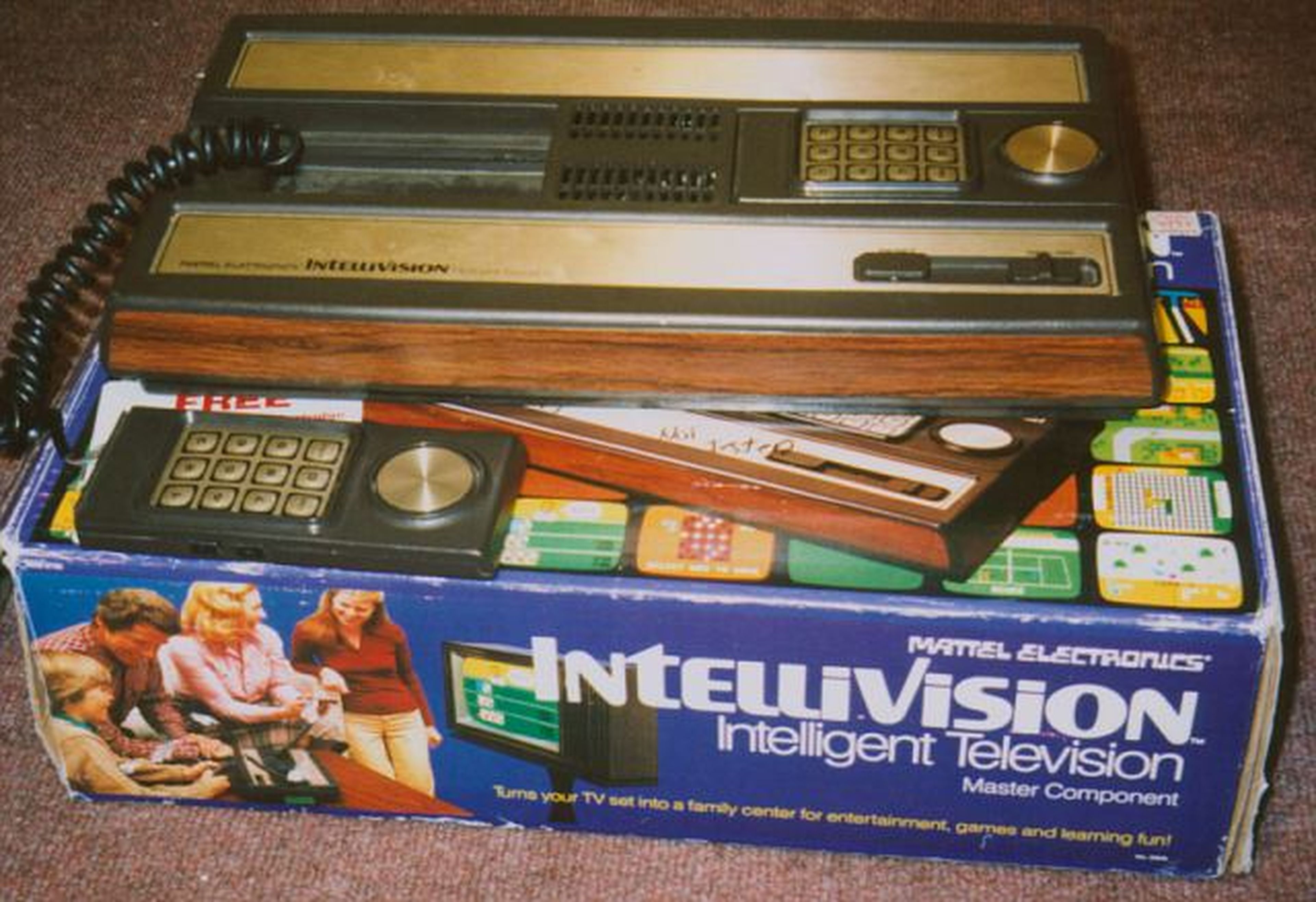 Mattel Intellivision (1979-1984) - 5 años