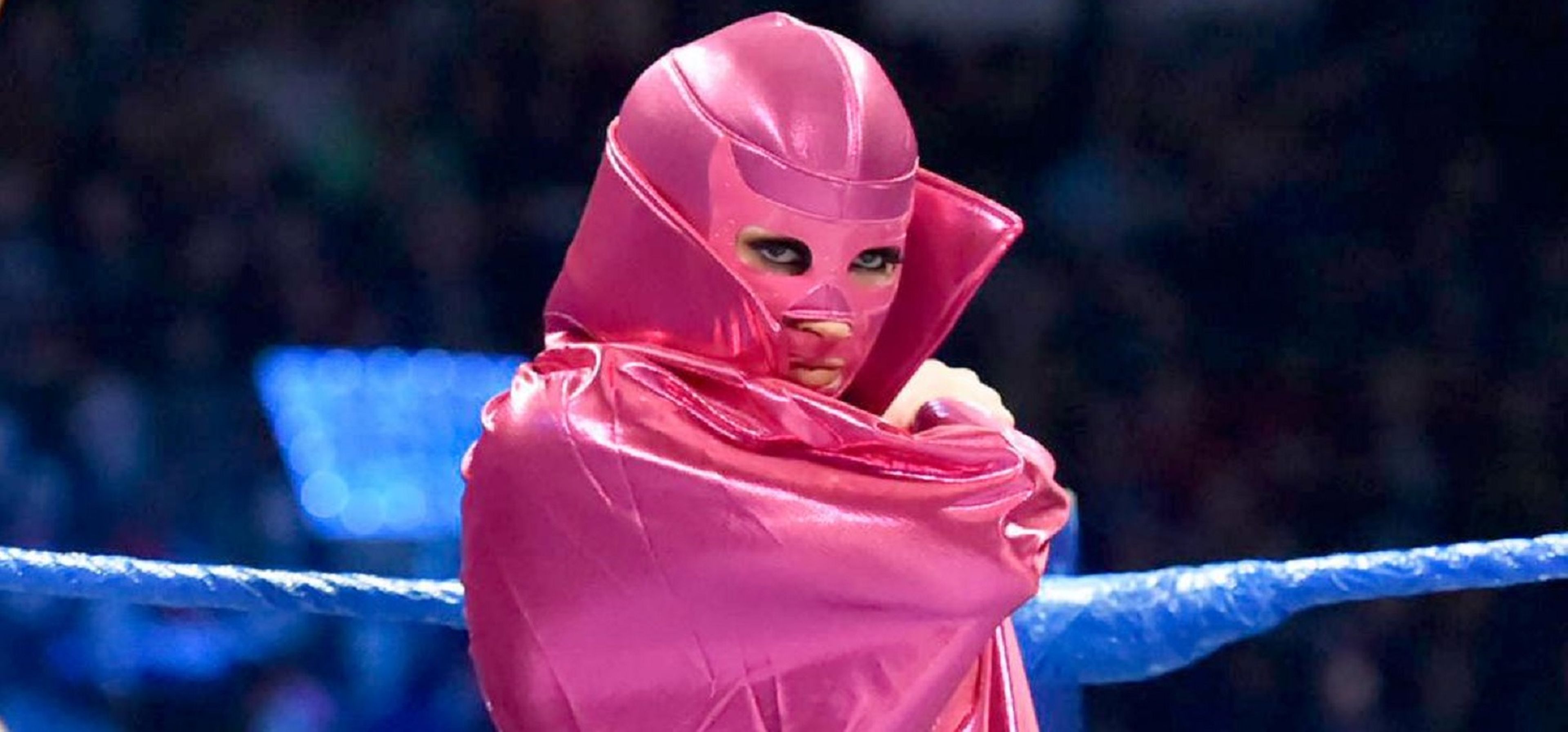 WWE - Becky Lynch debuta como La Lynchadora contra Alexa Bliss