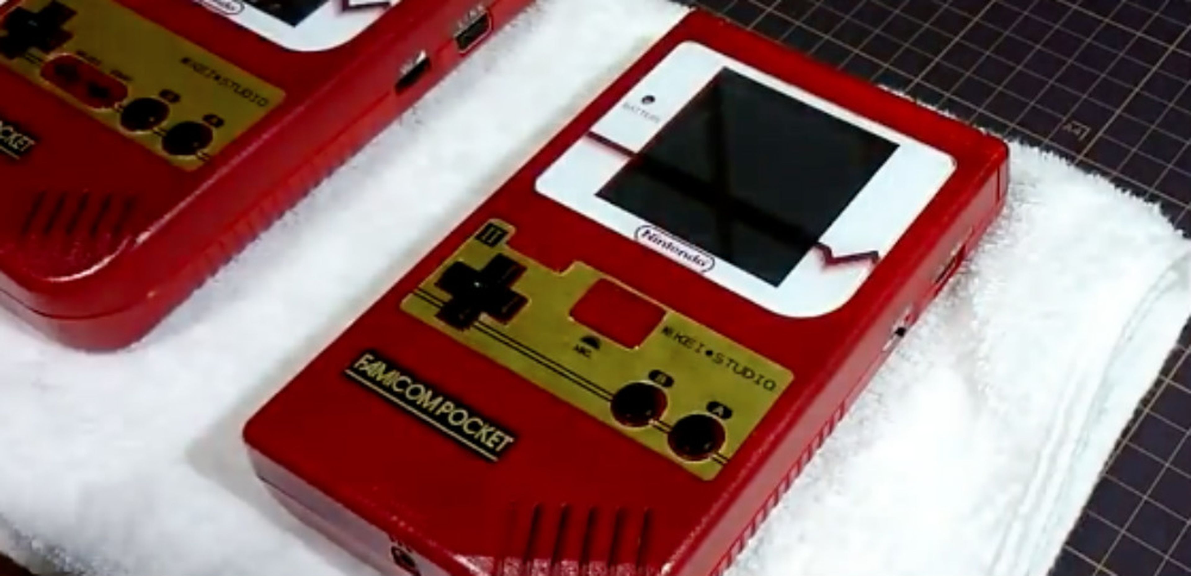Famicom Pocket