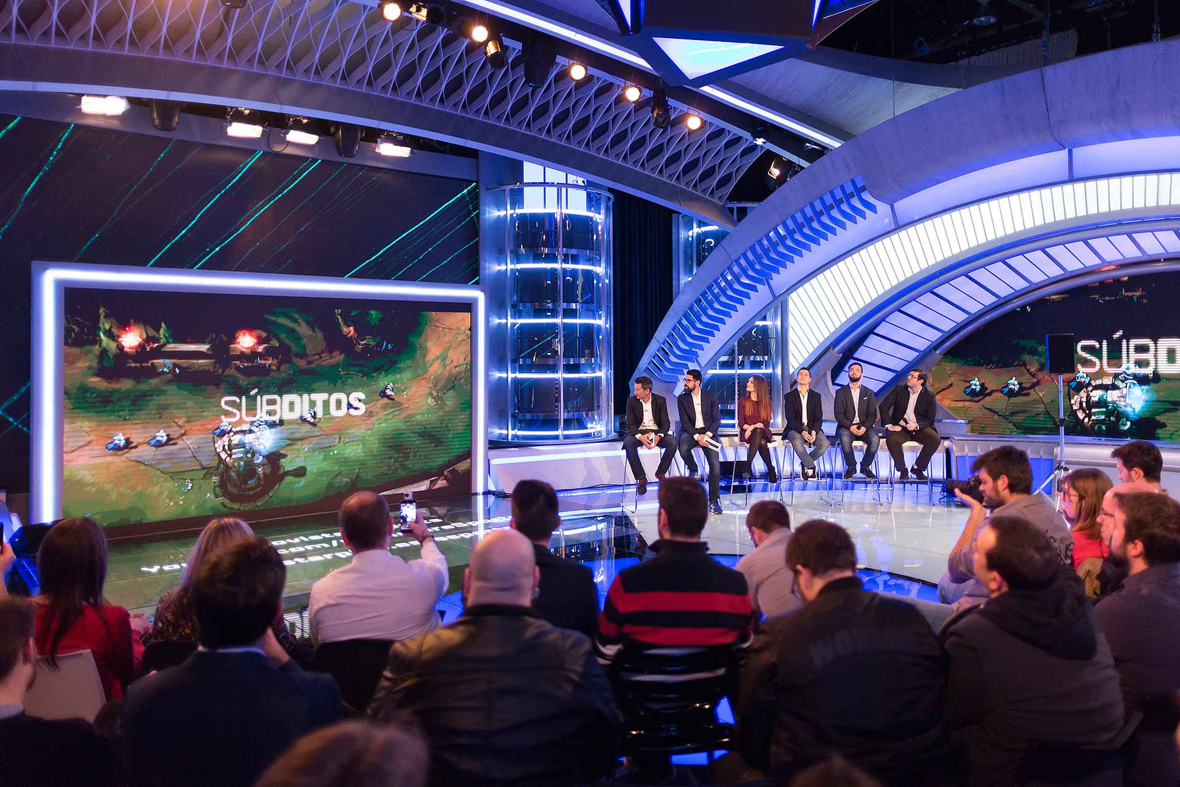 La retransmisión de partidos de eSports tendrá un componente didáctico para que el espectador ''novato'' se introduzca rápidamente en este mundillo.