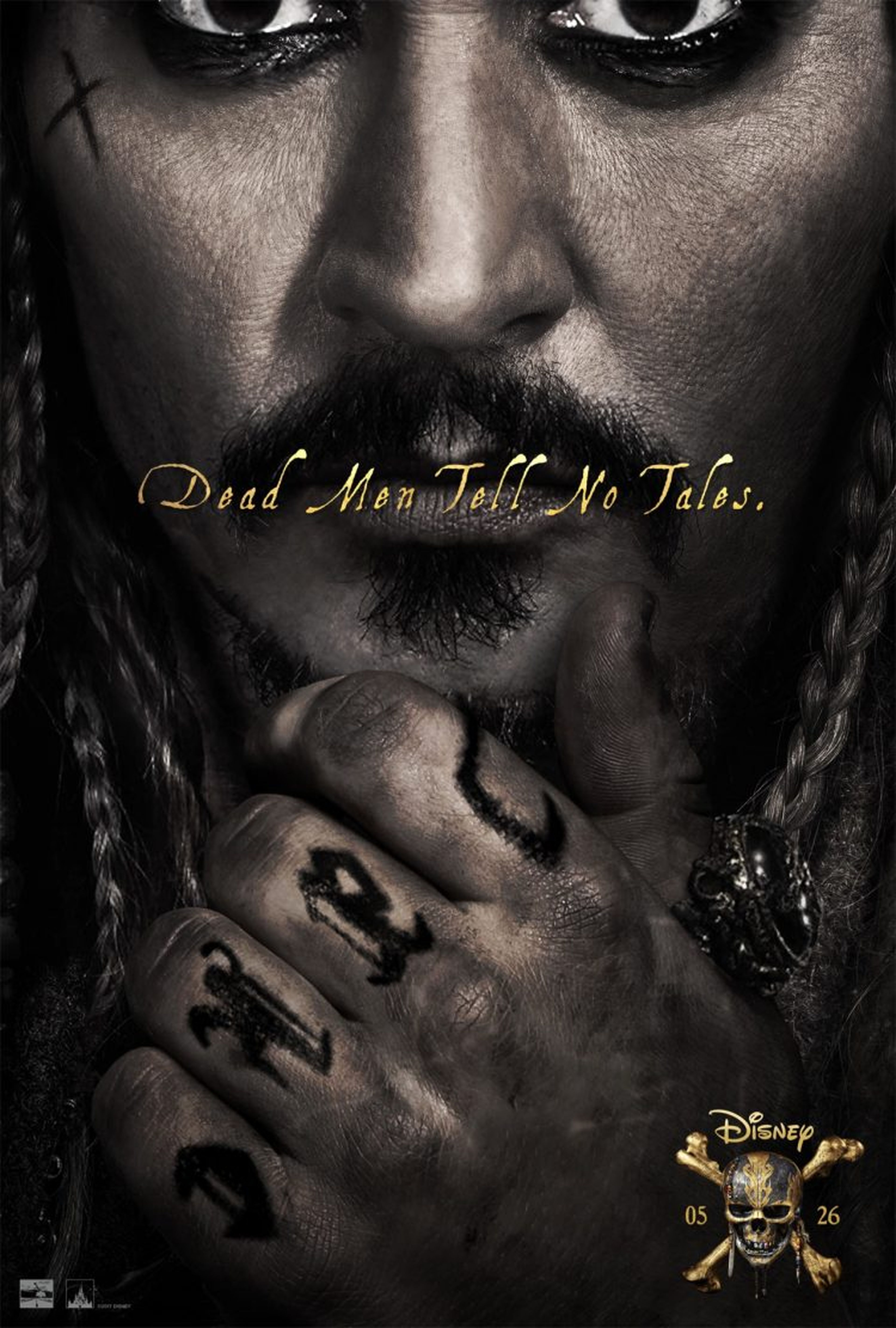 Piratas del Caribe: La venganza de Salazar - póster