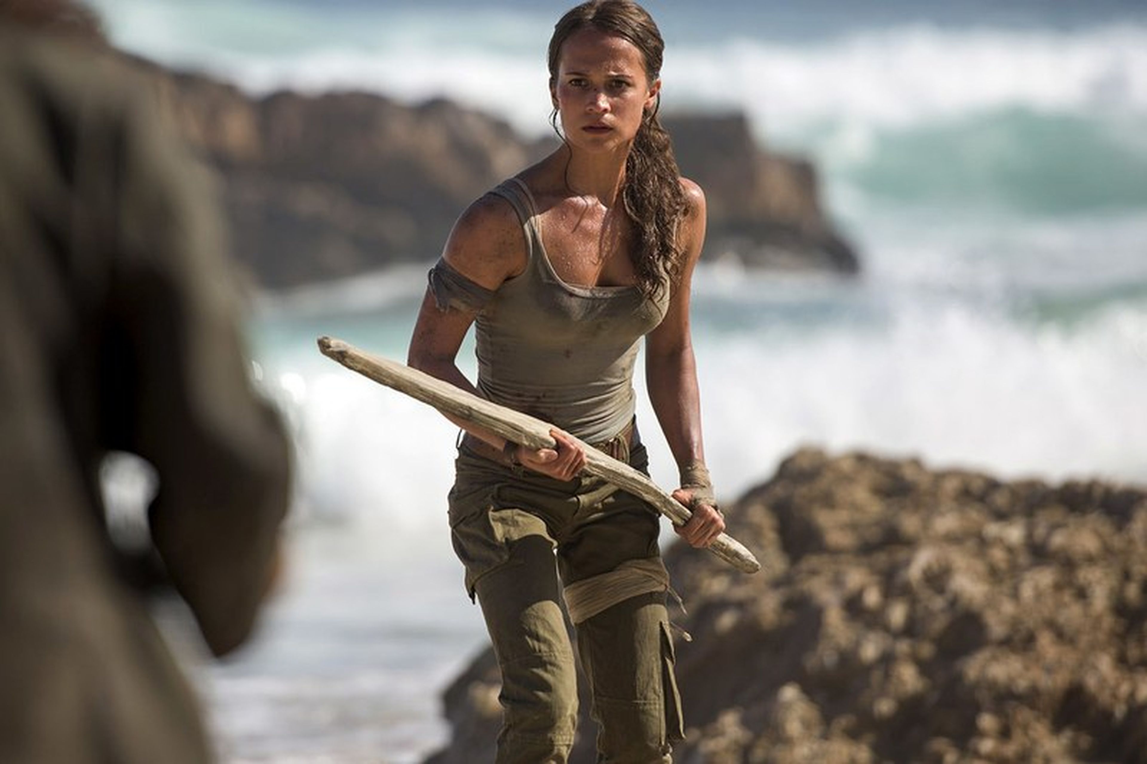 Tomb Raider - Imágenes oficiales con Alicia Vikander como Lara Croft