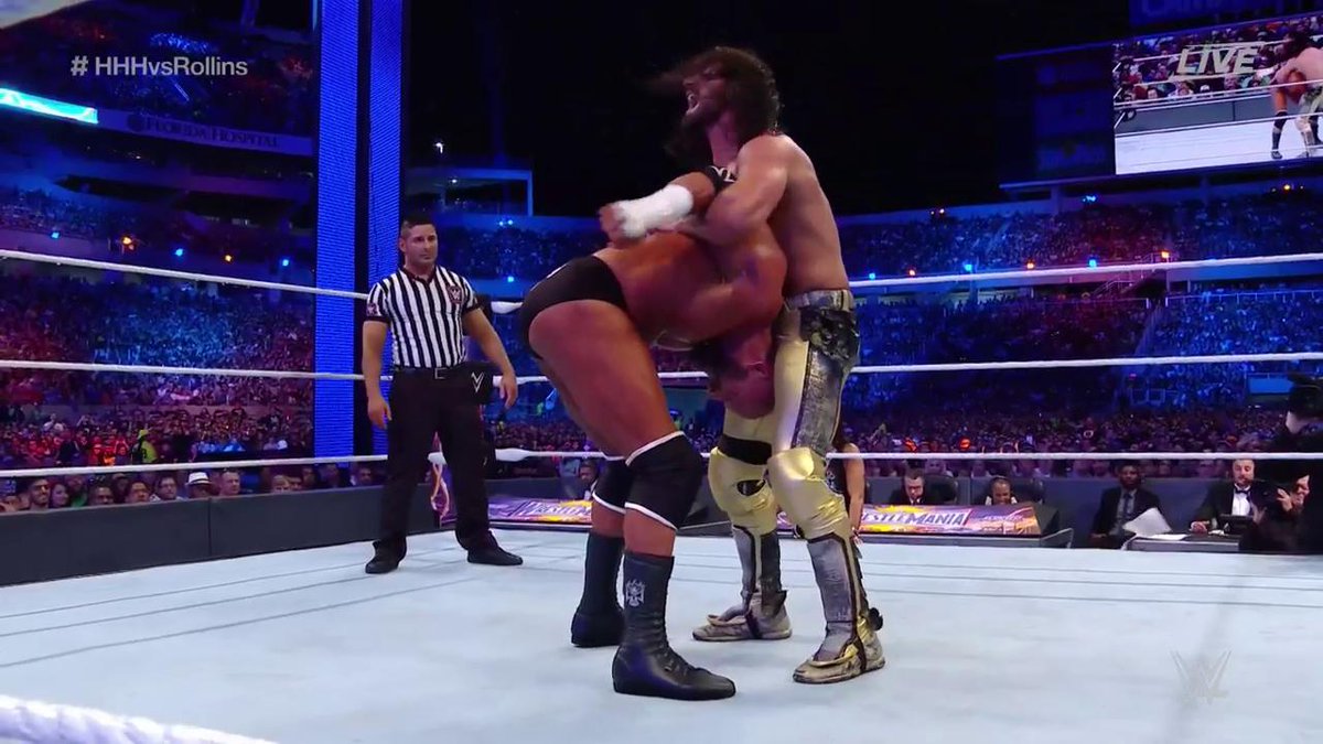 WrestleMania 33 - Triple H vs. Seth Rollins (Combate sin sanción) WrestleMania 33 - Triple H vs. Seth Rollins (Combate sin sanción)