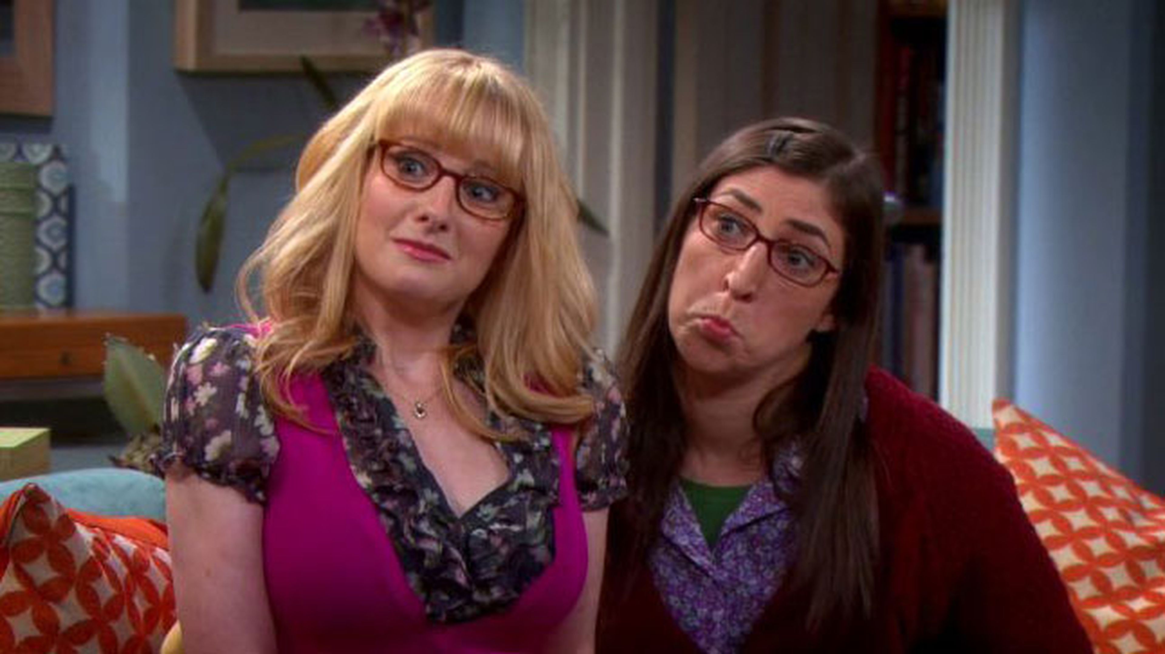 Amy y Bernadette estarán en las temporadas 11 y 12 de The Big Bang Theory