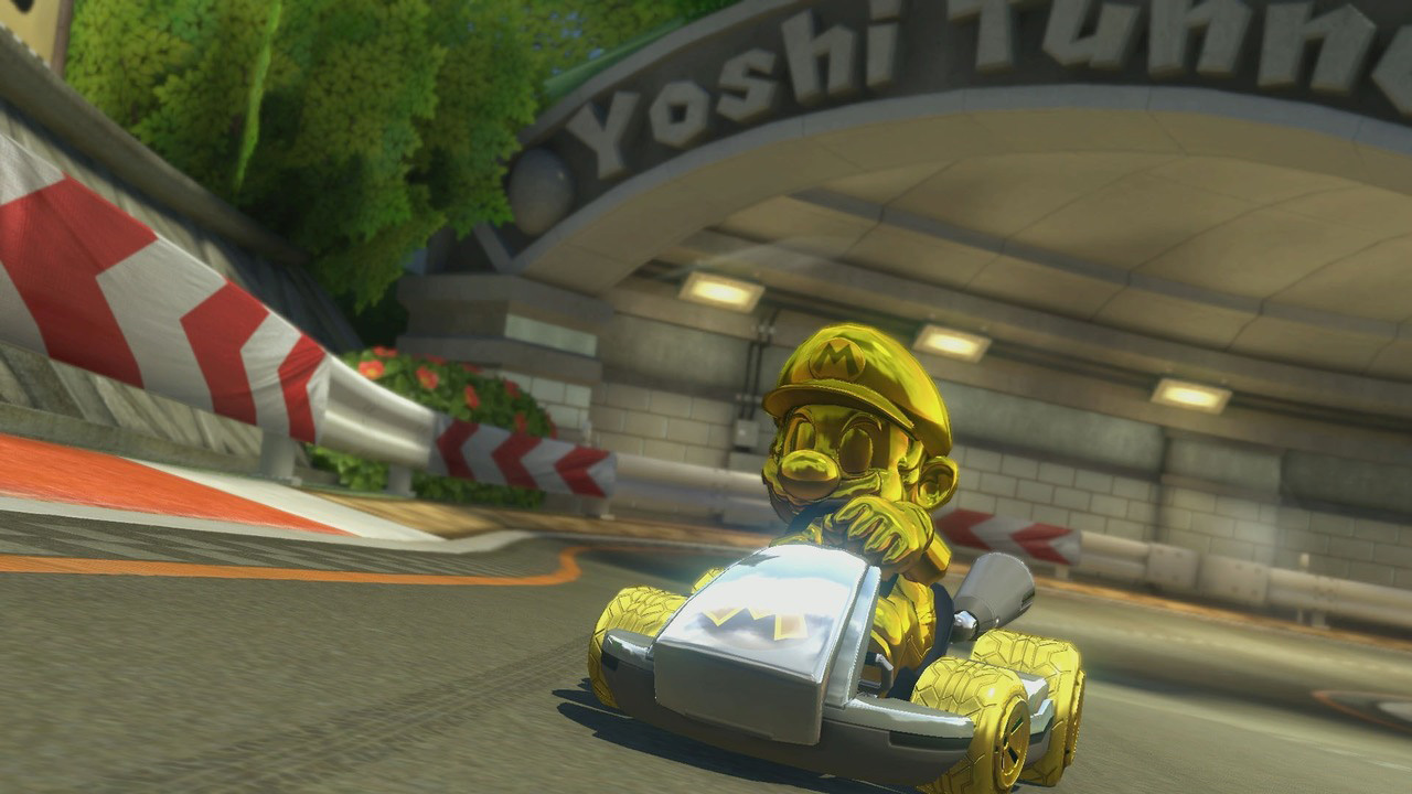 Mario dorado en Mario Kart 8 Deluxe Mario dorado en Mario Kart 8 Deluxe