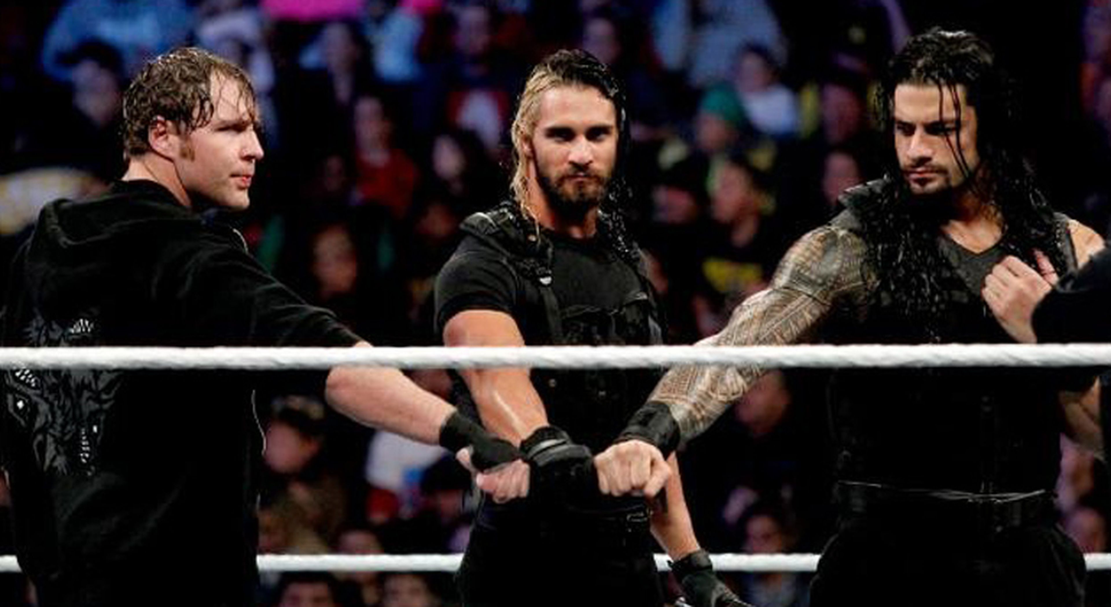Seth Rollins junto a Roman Reigns y Dean Ambrose en The Shield