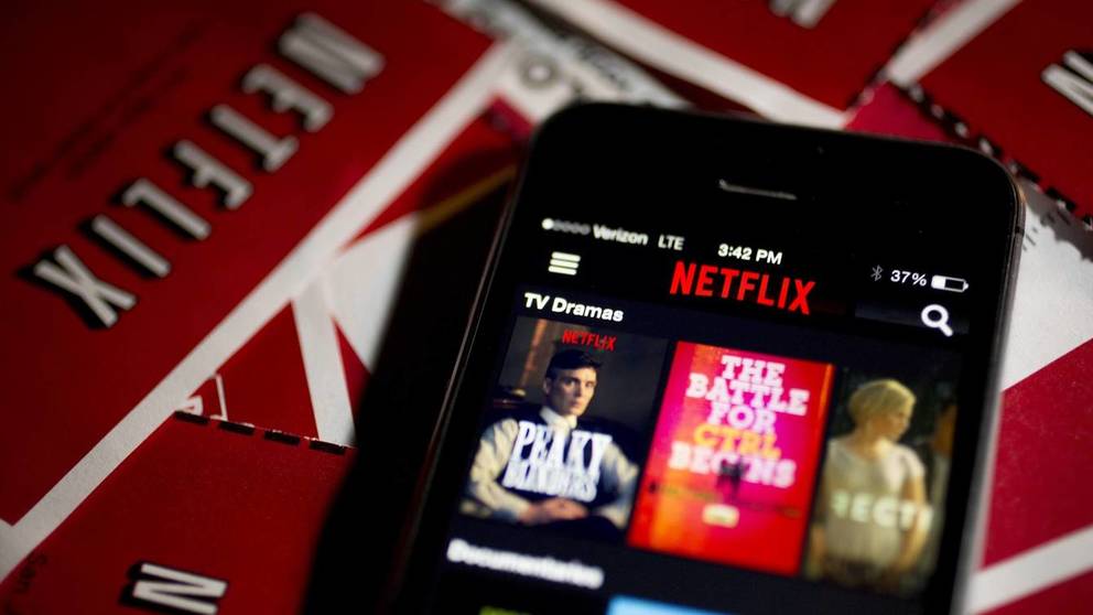Interfaz móvil Netflix Aplicación de Netflix vista desde un móvil