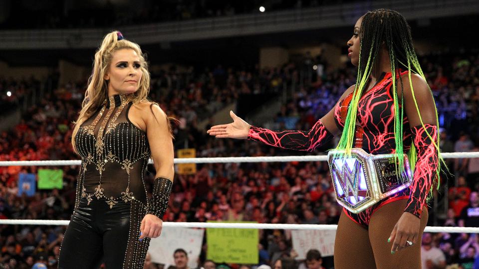 WWE Battleground 2017 - Natalya negó el saludo a Naomi WWE Battleground 2017 - Natalya negó el saludo a Naomi