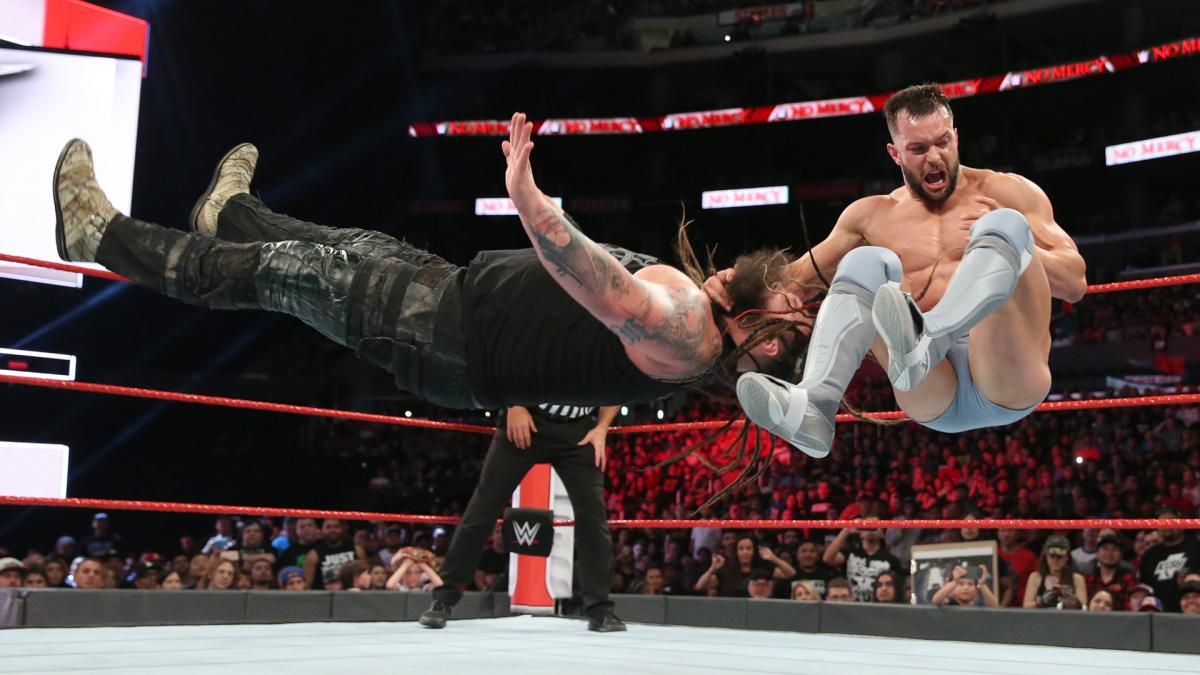 WWE No Mercy 2017 - Bray Wyatt vs. Finn Bálor WWE No Mercy 2017 - Bray Wyatt vs. Finn Bálor